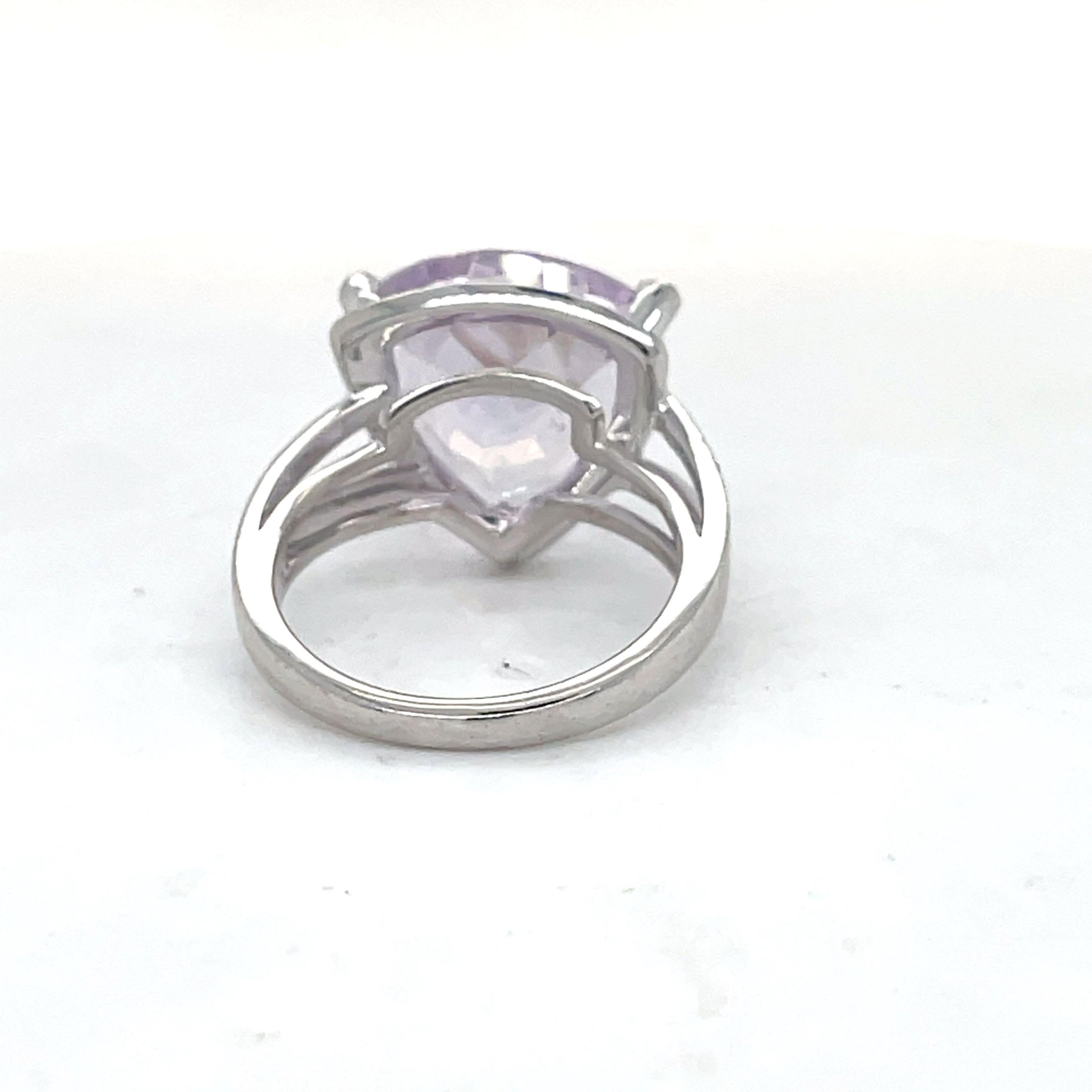 Mouboussin Cocktail Ring - Mes Couleurs À Toi, 5CT France rose Amatyst ring For Sale 6