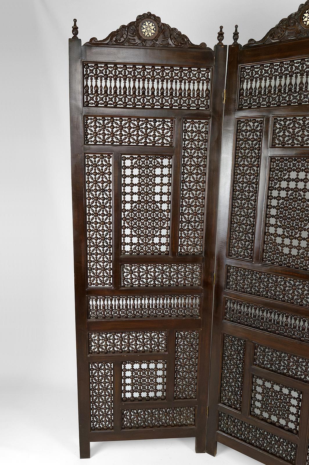 Wood Moucharabieh folding screen / room divider / paravent, Egypt, 19th Century