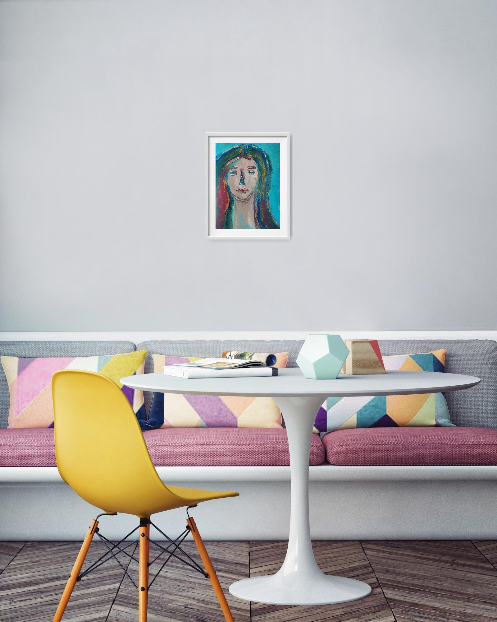 Ce portrait de femme expressionniste abstrait contemporain a été créé par l'artiste française Natalya Mougenot. Dans ce tableau, elle ne se contente pas de représenter un visage de femme au regard contemplatif et à la vulnérabilité tranquille -