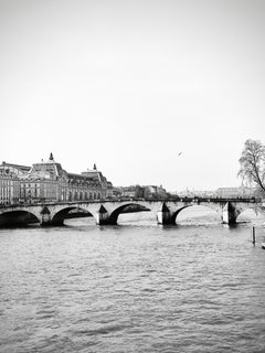 Black/white photo of Paris on matte premium paper "Between Orsay and the Louvre"