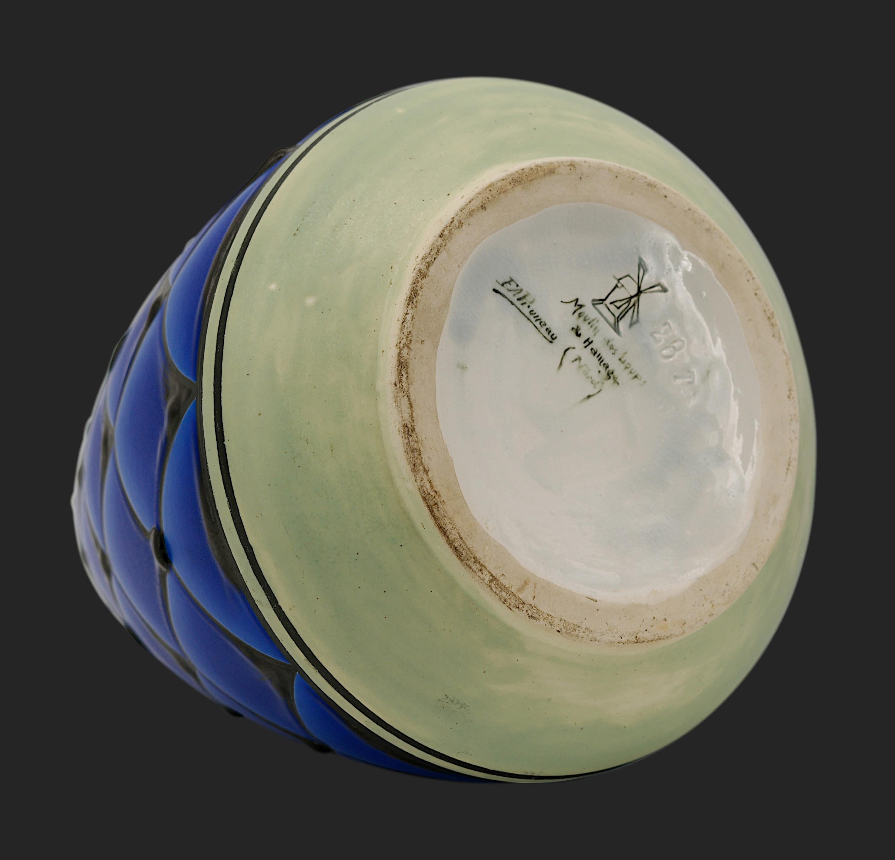 Moulin-des-Loups, Orchies, Paire de vases en céramique Art Déco français 1920 en vente 2