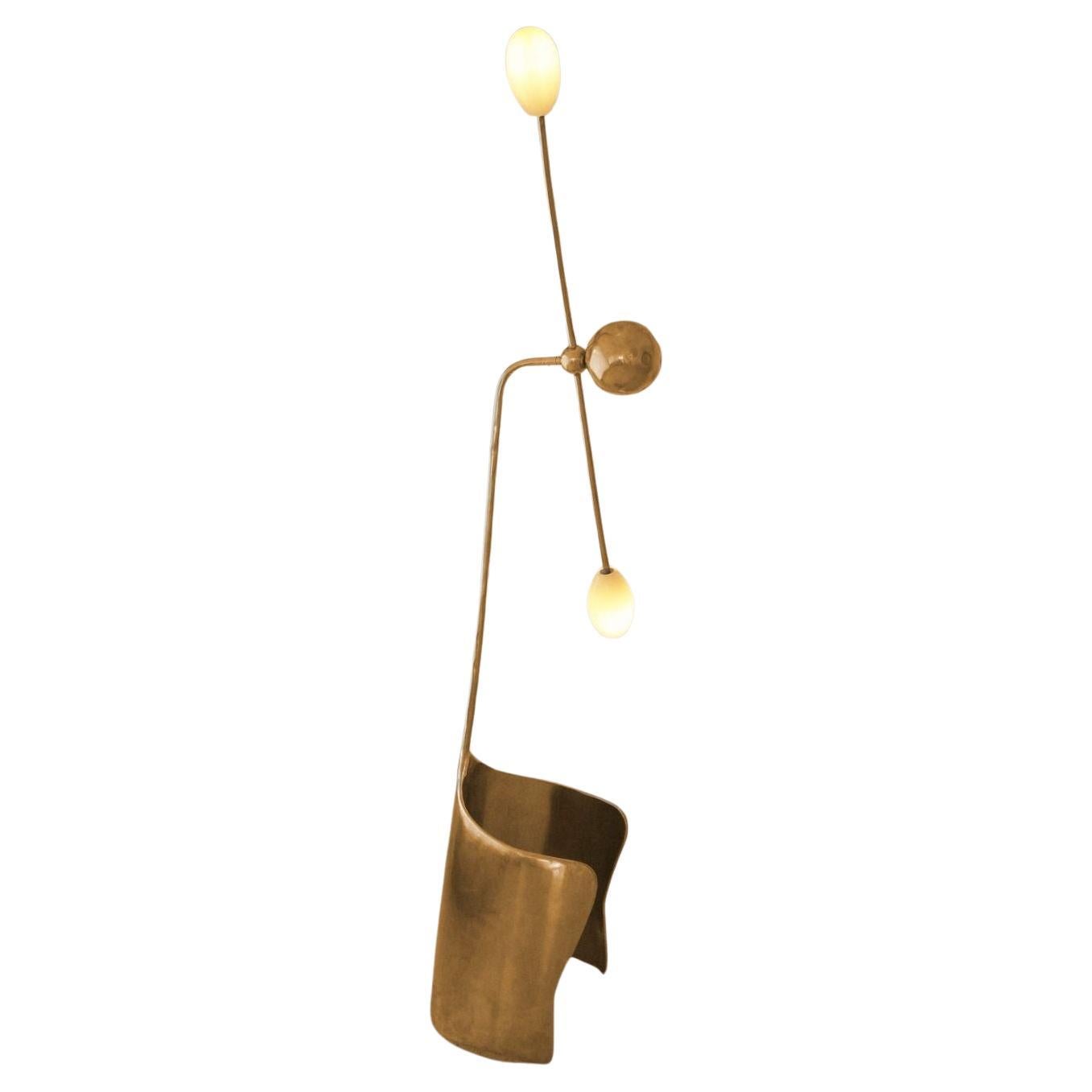 Lampadaire Moulin en laiton et verre soufflé à la main par Atelier Ellery en vente