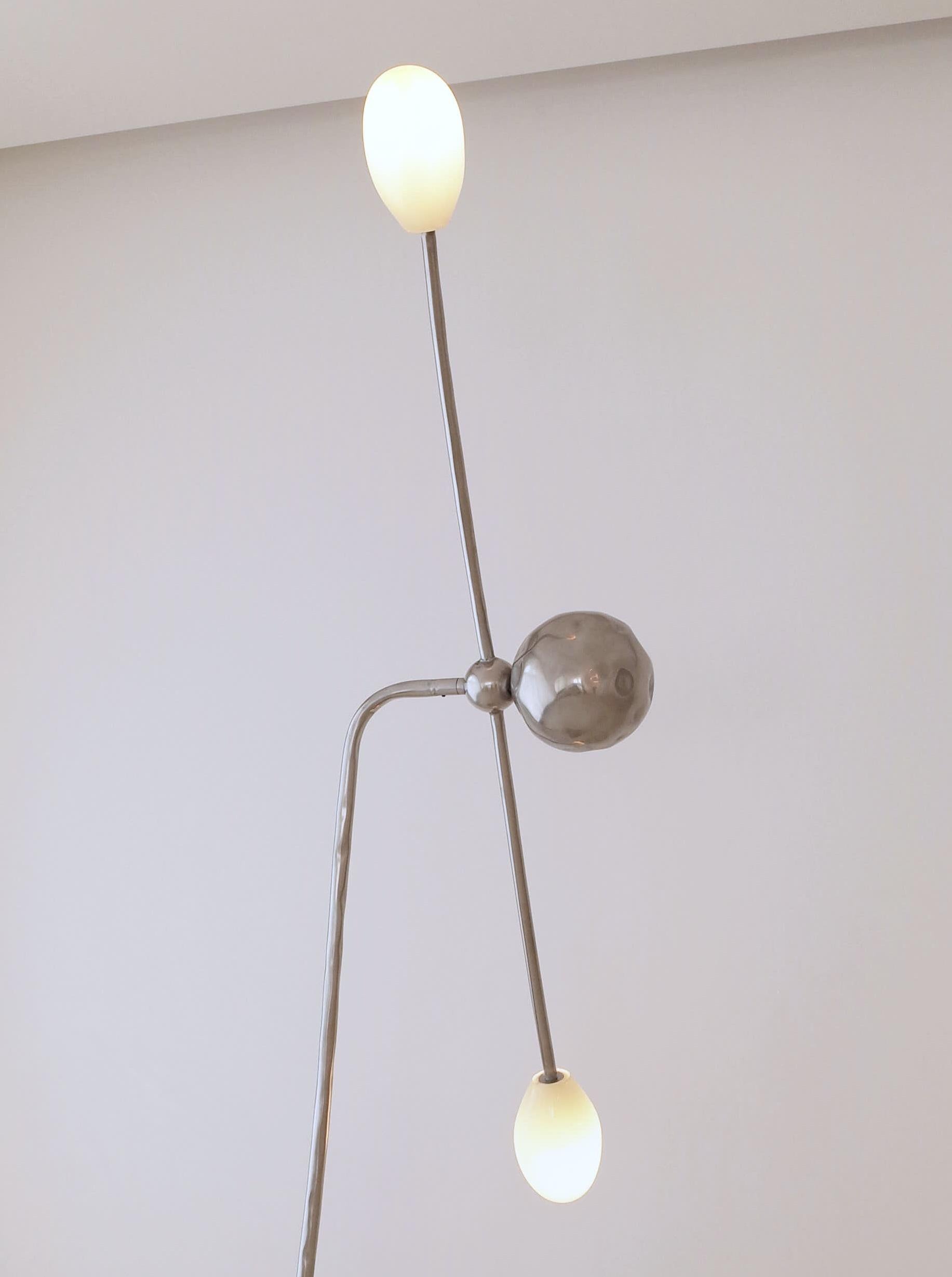 Lámpara de pie Moulin Inox by Atelier Ellery Posmoderno en venta