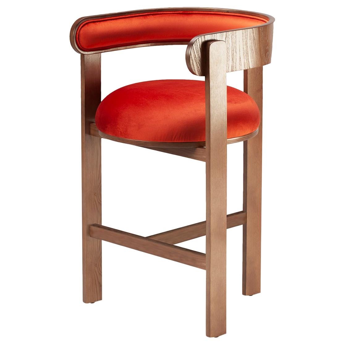 Chaise de comptoir en bois courbé et tapissée de velours Paprika orange mousseline de la Belle Époque