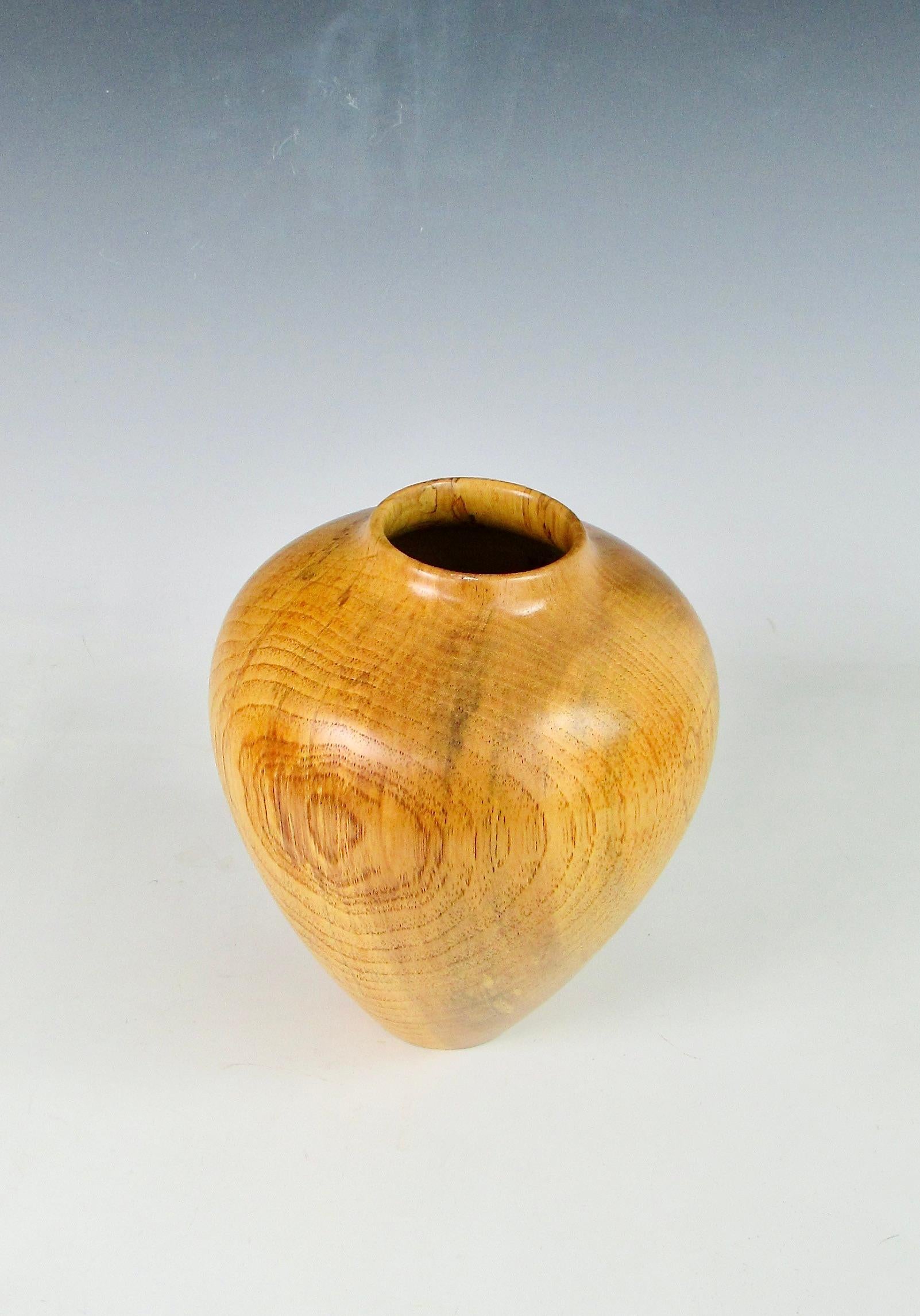 Moulthrop era spalted pecan turned wood vessel by Alan Raelston   For Sale 2