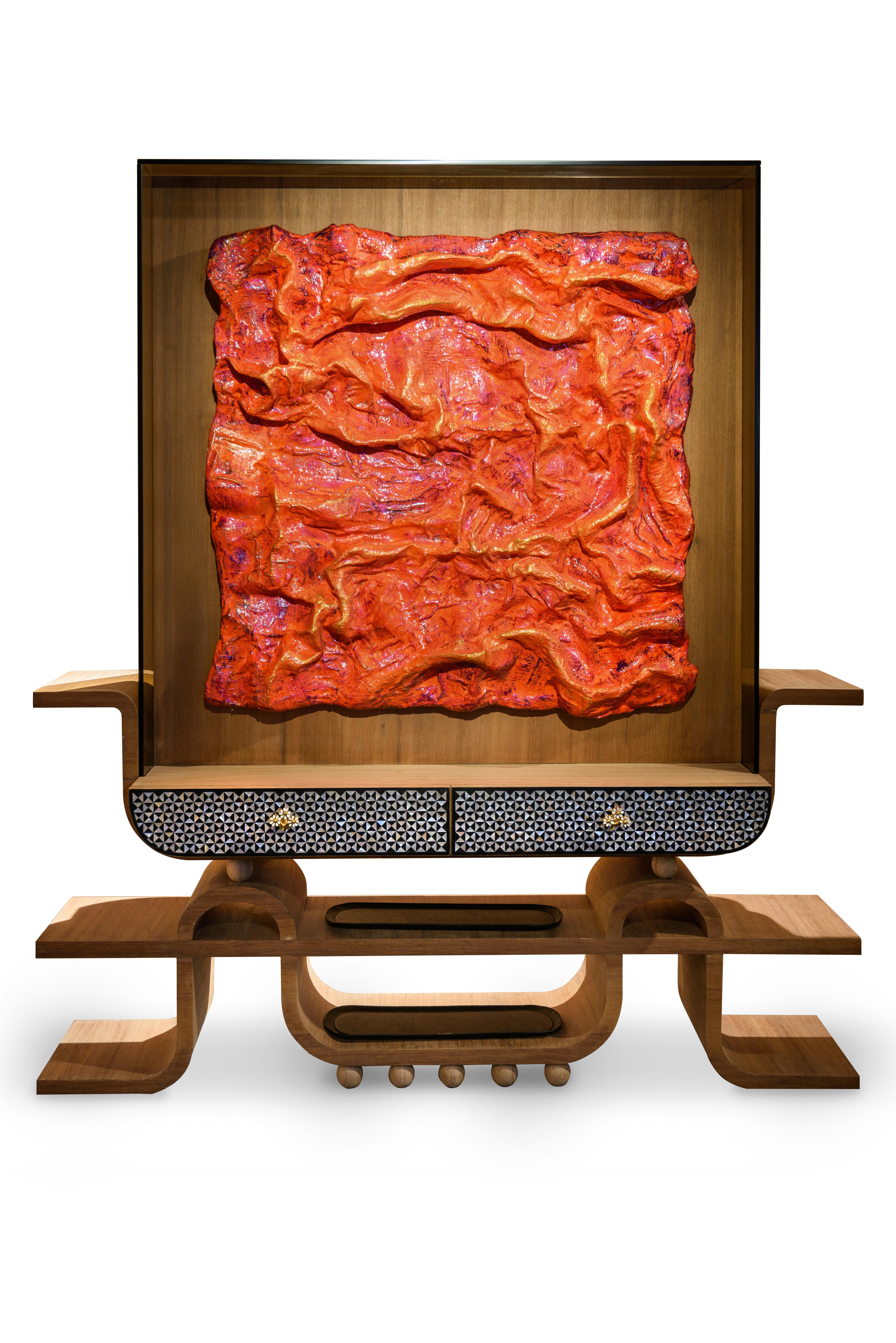 Ottone MOUNA - Separatore in Wood Wood, maniglie in ottone e intarsio in madreperla in vendita