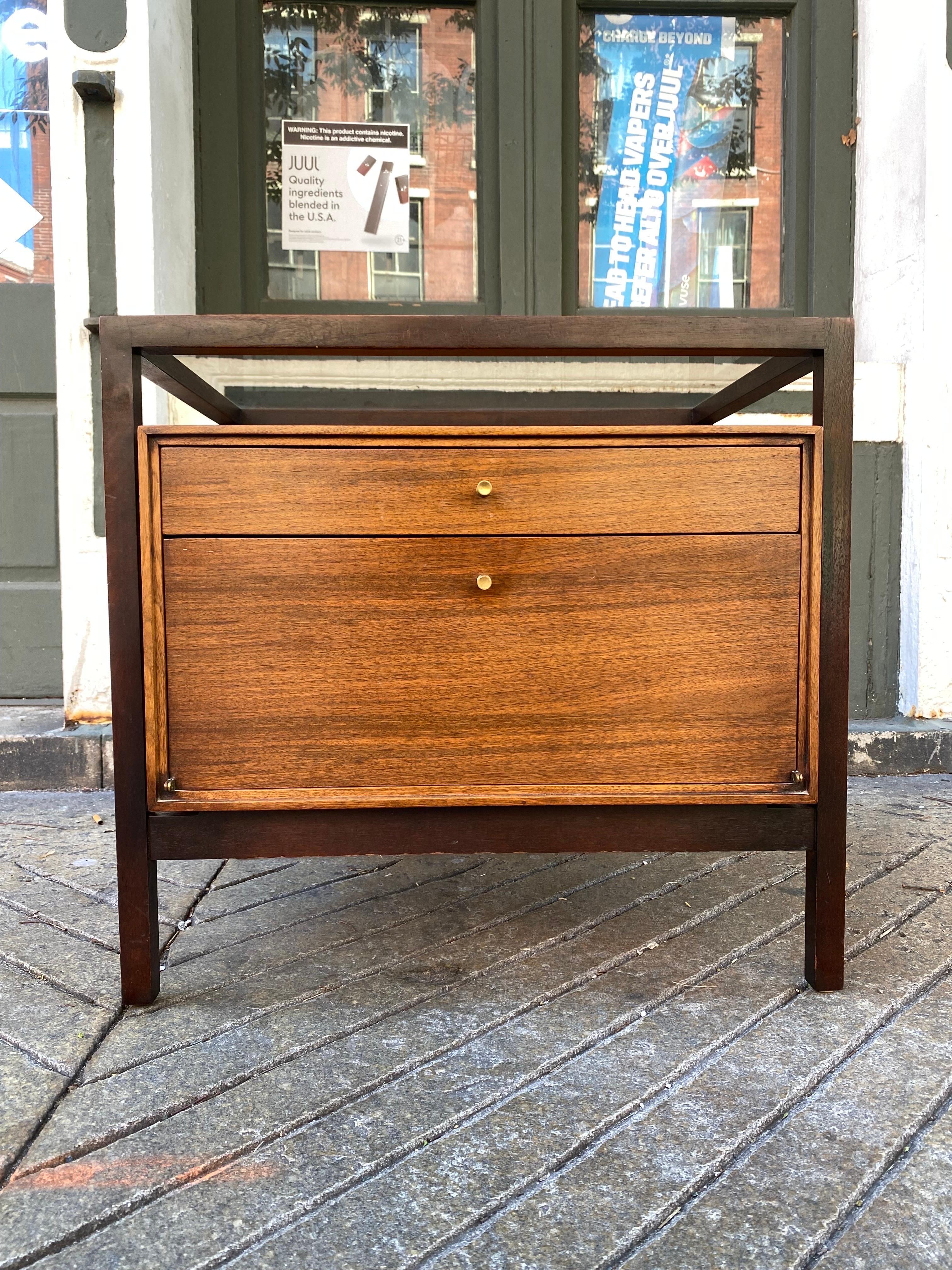 Mount Airy Furniture Company Walnut Nightstand with Glass Top.  One Drawer and one pull down door.  Brass knobs.  Dresser and Desk in separate listings.  Original Clean Condition.