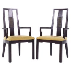 Mount Airy Janus Sillas de comedor de capitán de mediados de siglo - Pareja