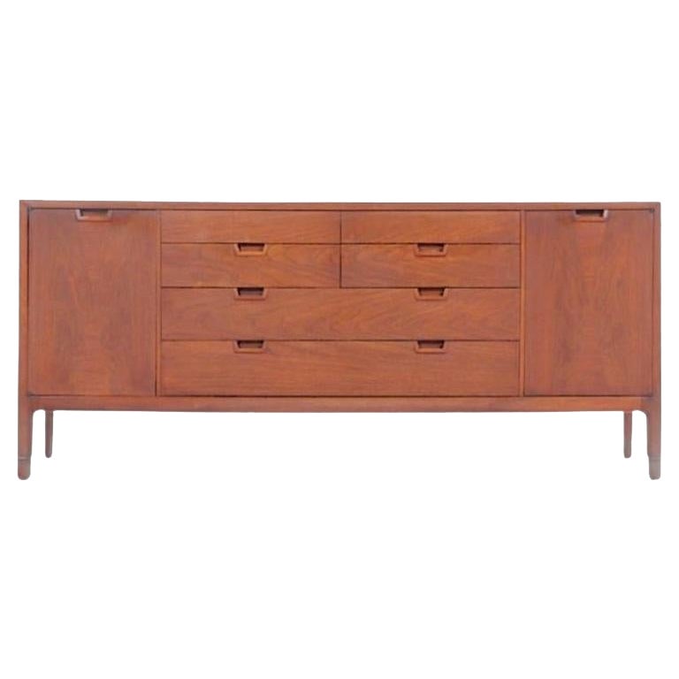 Mount Airy Janus Mid Century Nogal 14 Cajones Lowboy Dresser Credenza Beautiful