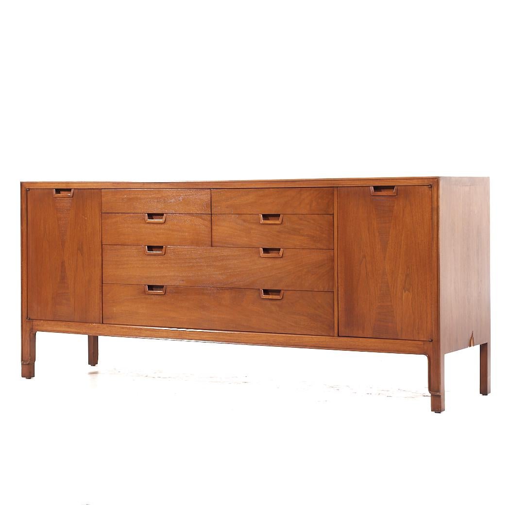 Mid-Century Modern Mount Airy Janus Mid Century Walnut 14 Drawer Lowboy Dresser For Sale