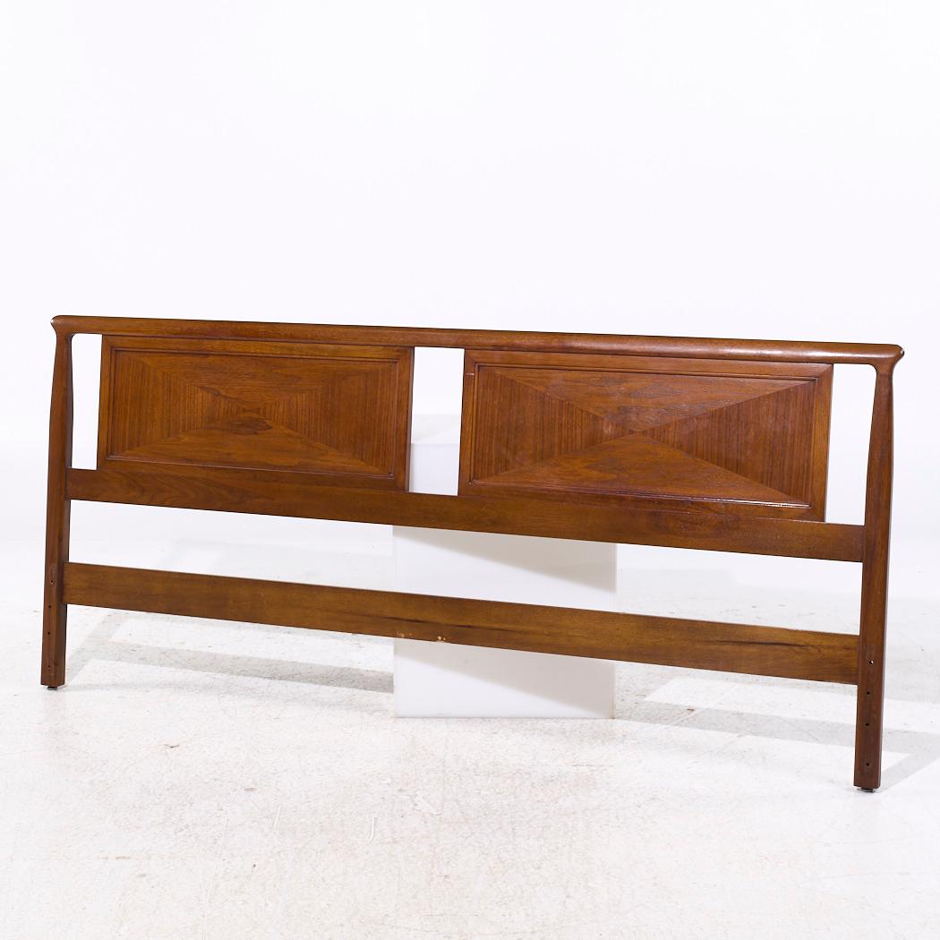 Mid-Century Modern Mount Airy Janus Mid Century Walnut King Headboard For Sale