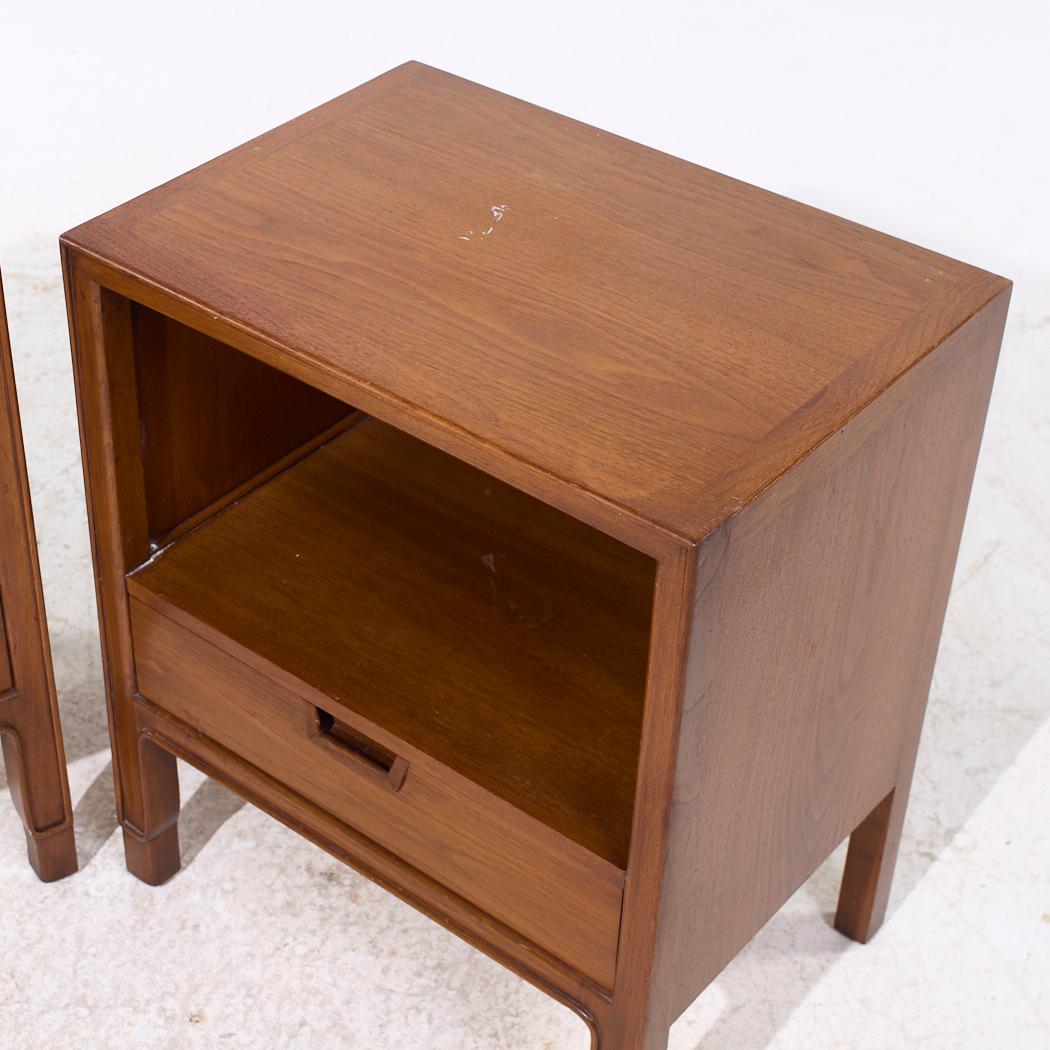 Mount Airy Janus Mid Century Walnut Nightstands - Pair For Sale 4