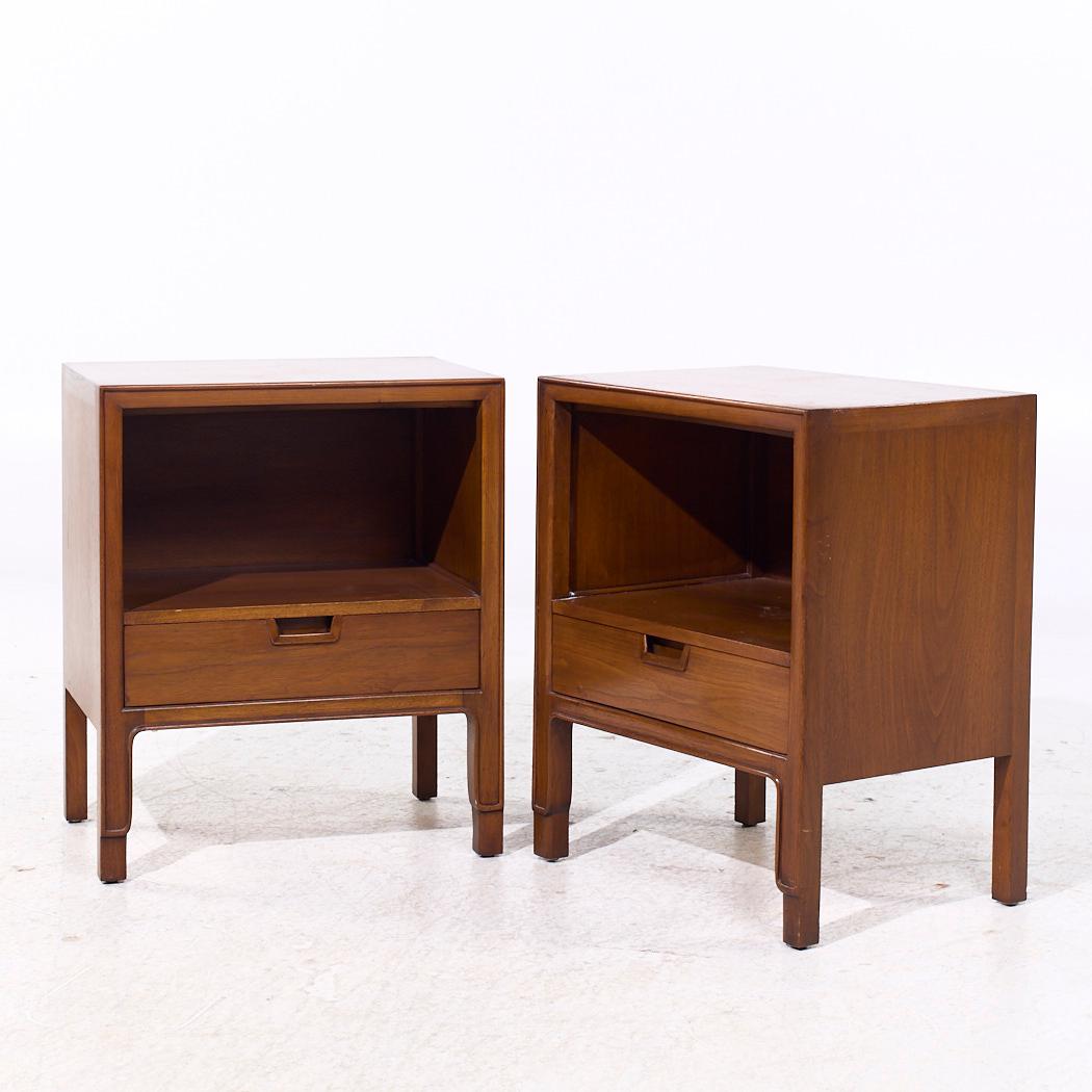 Mid-Century Modern Mount Airy Janus Mid Century Walnut Nightstands - Pair For Sale