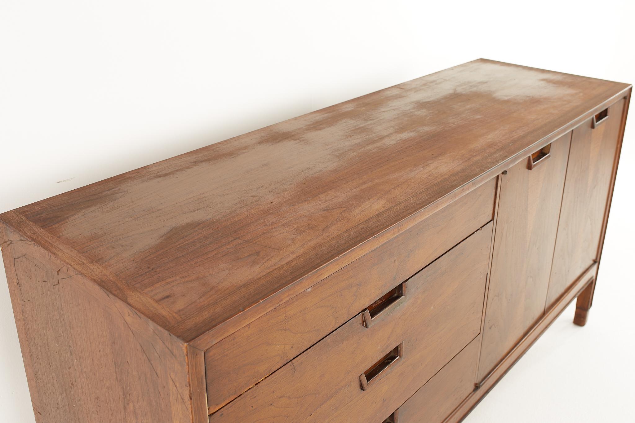 Mount Airy Mid Century Walnut Buffet with Hutch 12