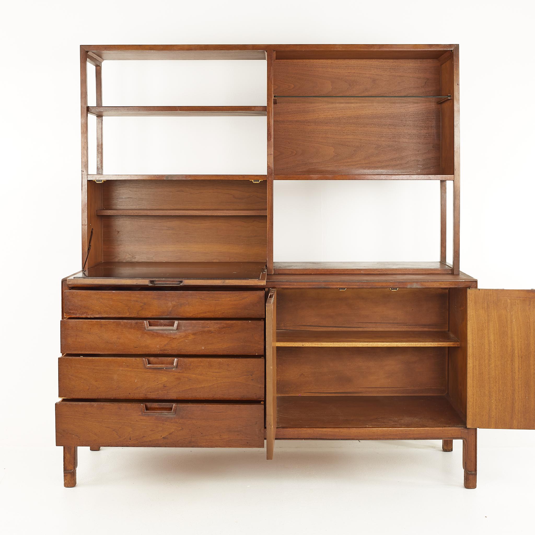 Late 20th Century Mount Airy Mid Century Walnut Buffet with Hutch