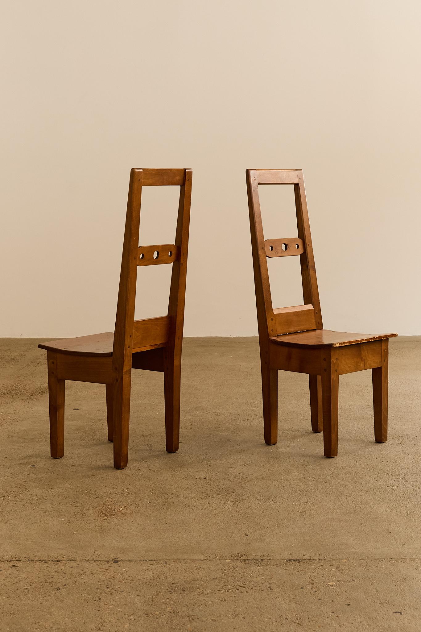 Milieu du XIXe siècle Chaises de salle à manger de montagne en vente