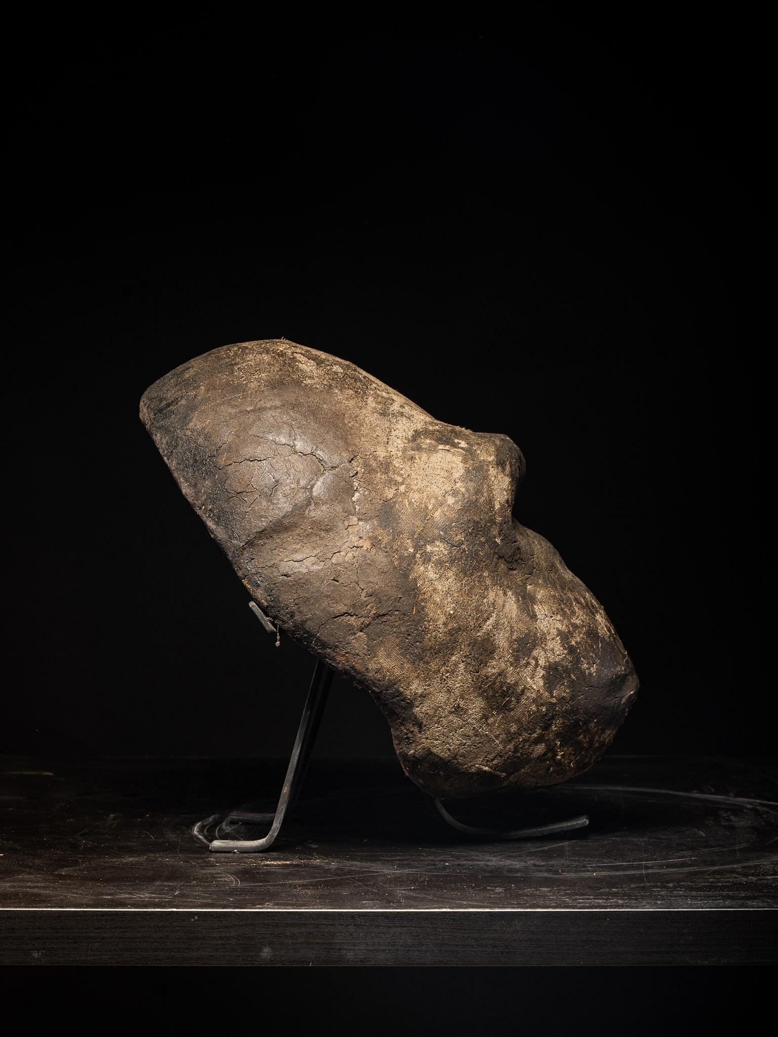 Hand-Carved Mountain Gorilla 1 - Contemporary Unique Handmade Sculpture, Portrait For Sale