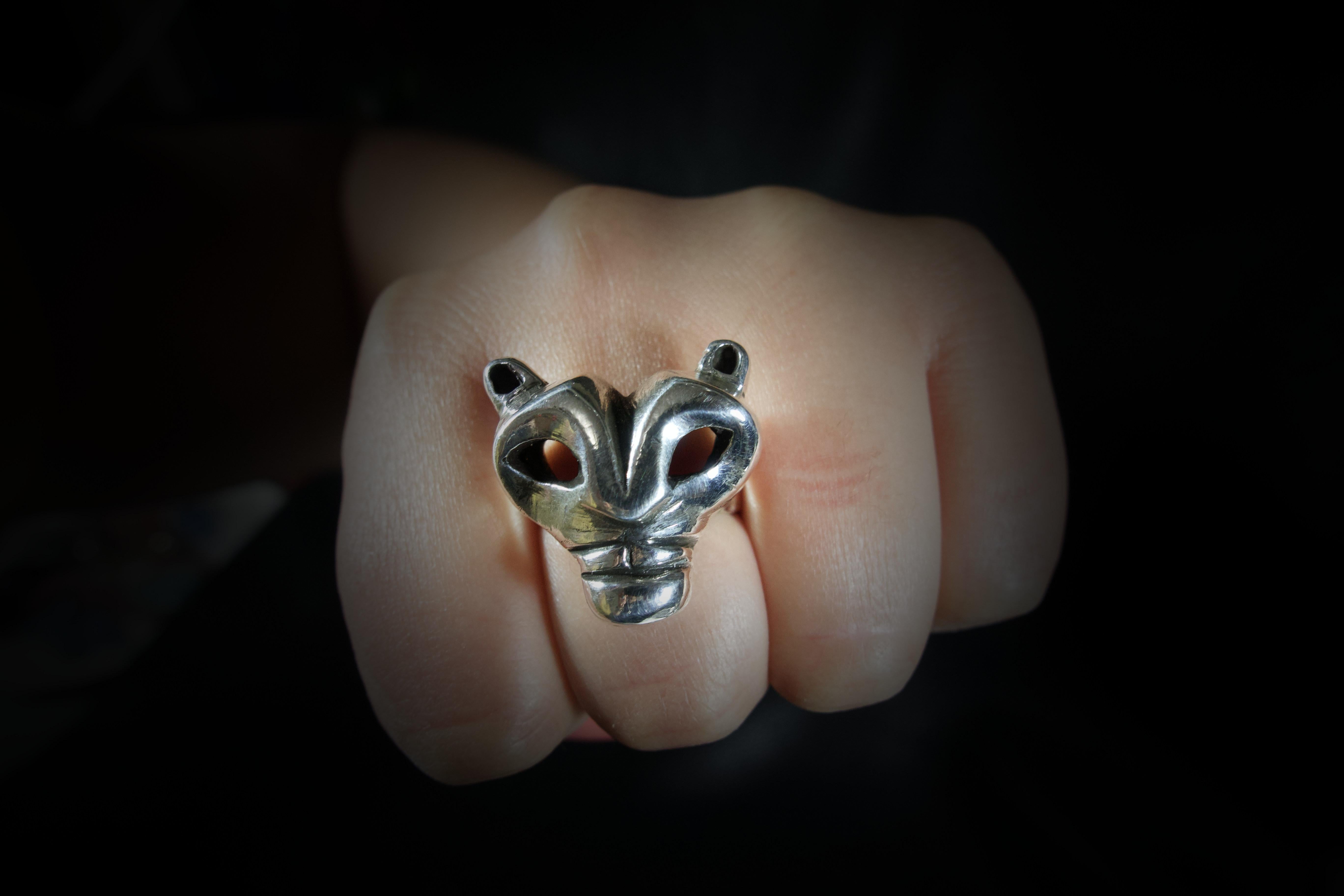 For Sale:  Mountain Lion Sterling Silver Ring by Ken Fury 4