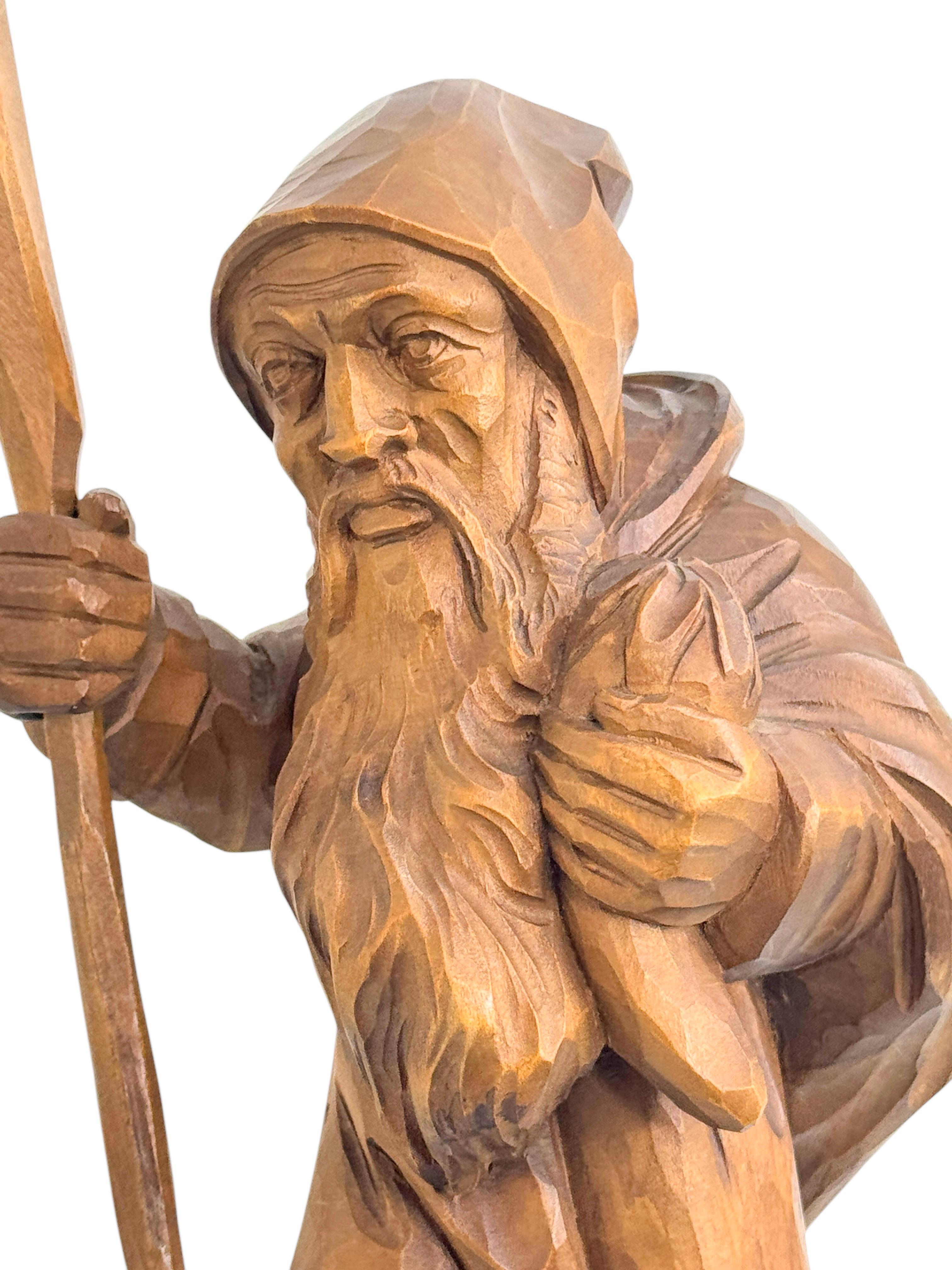 Statue des Bergmannes „The Mountain Ghost“ aus Holz, geschnitzt, Vintage, Deutsch, 1930er Jahre im Angebot 1