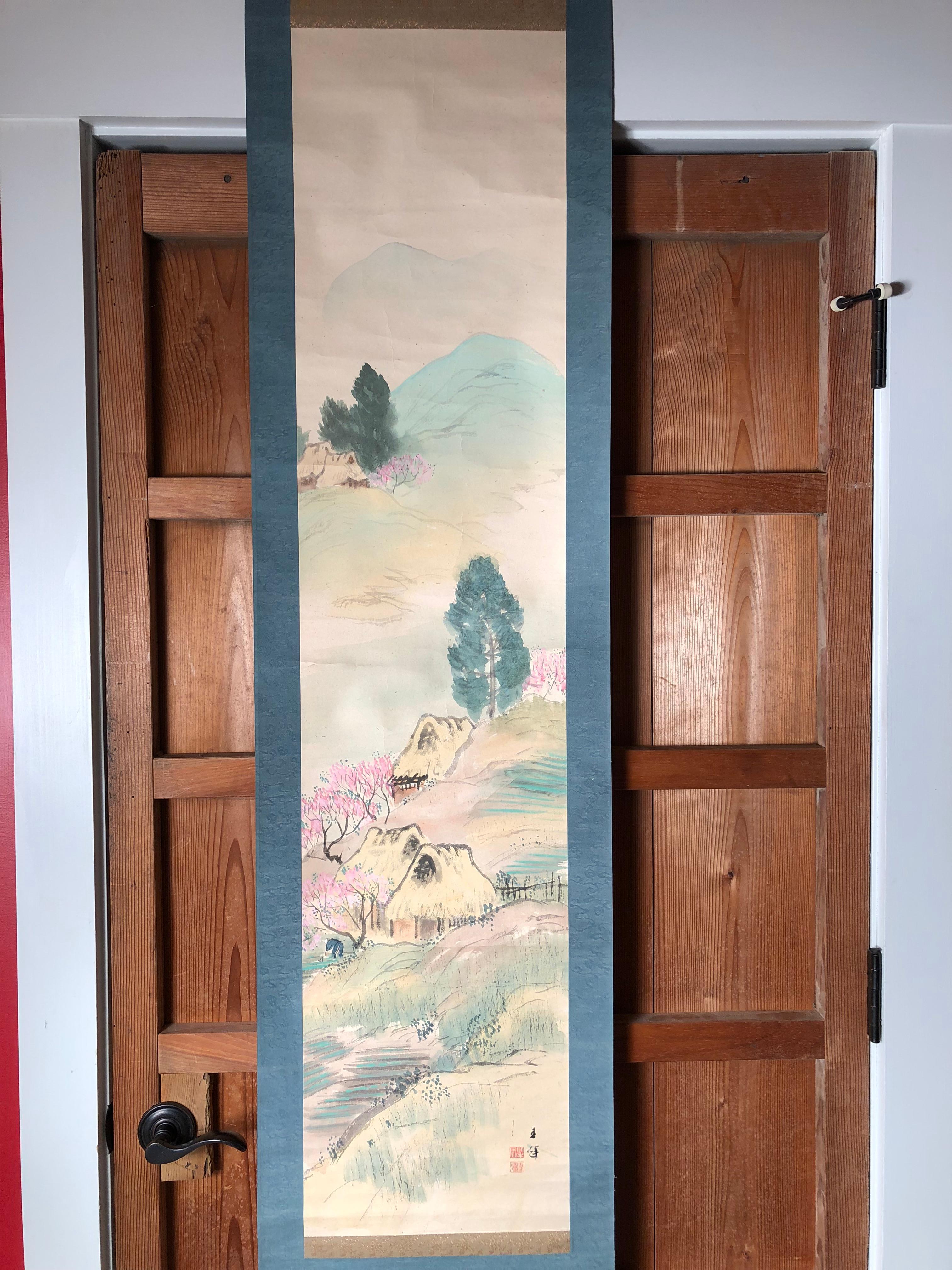 Mountain Minka Cottages Japanese Antique Hand-Painted Silk Scroll, Meiji In Good Condition In South Burlington, VT