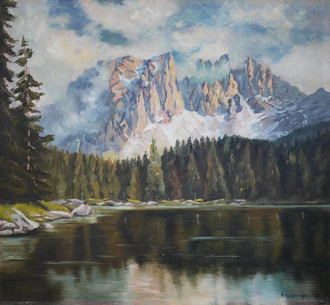 View of the Latemar Mountain, Dolomites, from Lake Carezza - M. Heuberger C., 1940s

Size: 45 cm x 50 cm (measurements refer only to the canvas) - oil on cardboard.

Refined view of Mount Latemar from Lake Carezza, South Tyrol.

The artistic