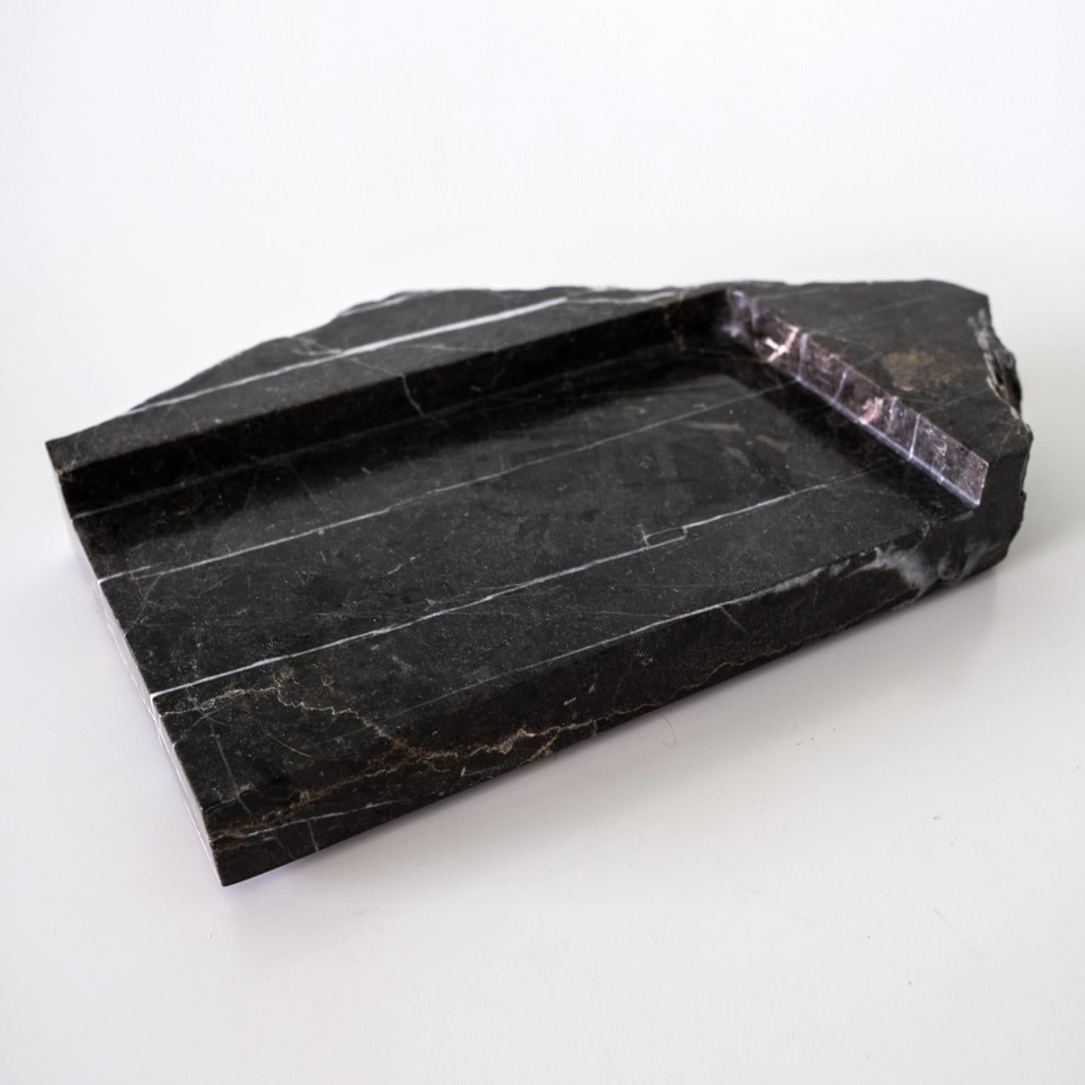 Mountainscapes Black Marble Tray 1