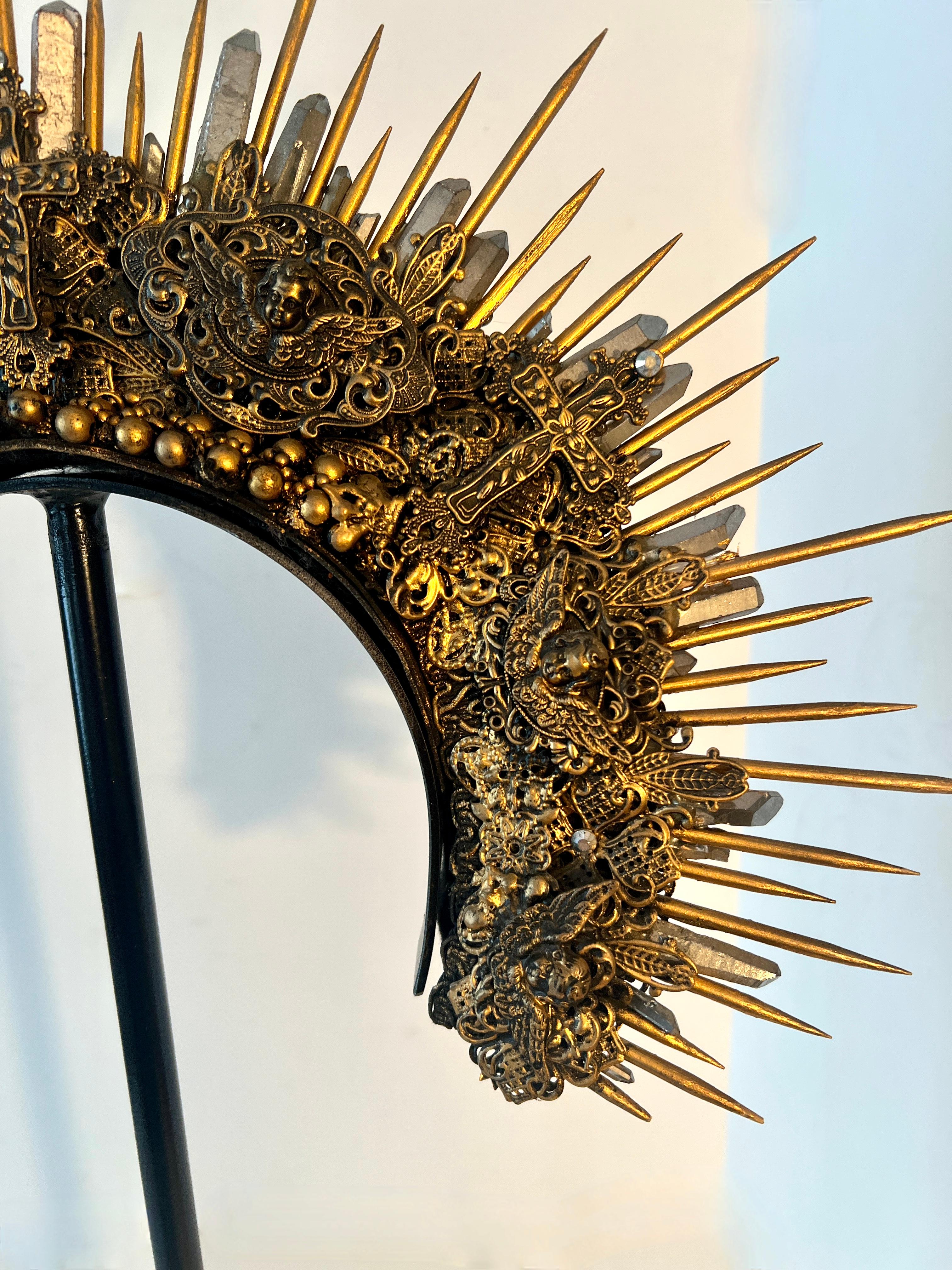 Mounted Custom Head Dress from Broadway Show In Good Condition For Sale In Los Angeles, CA