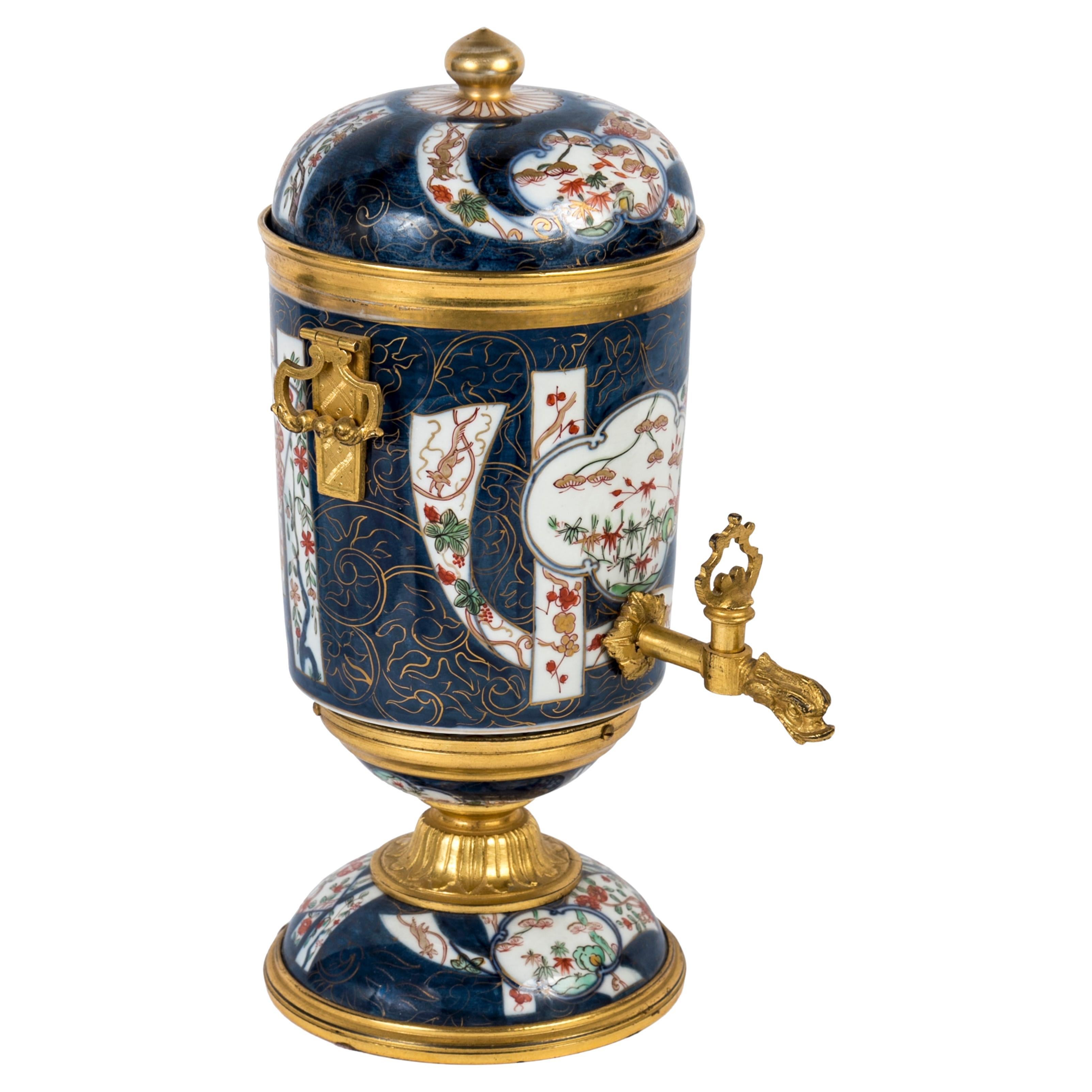 Mounted Imari Porcelain Perfume Fountain For Sale