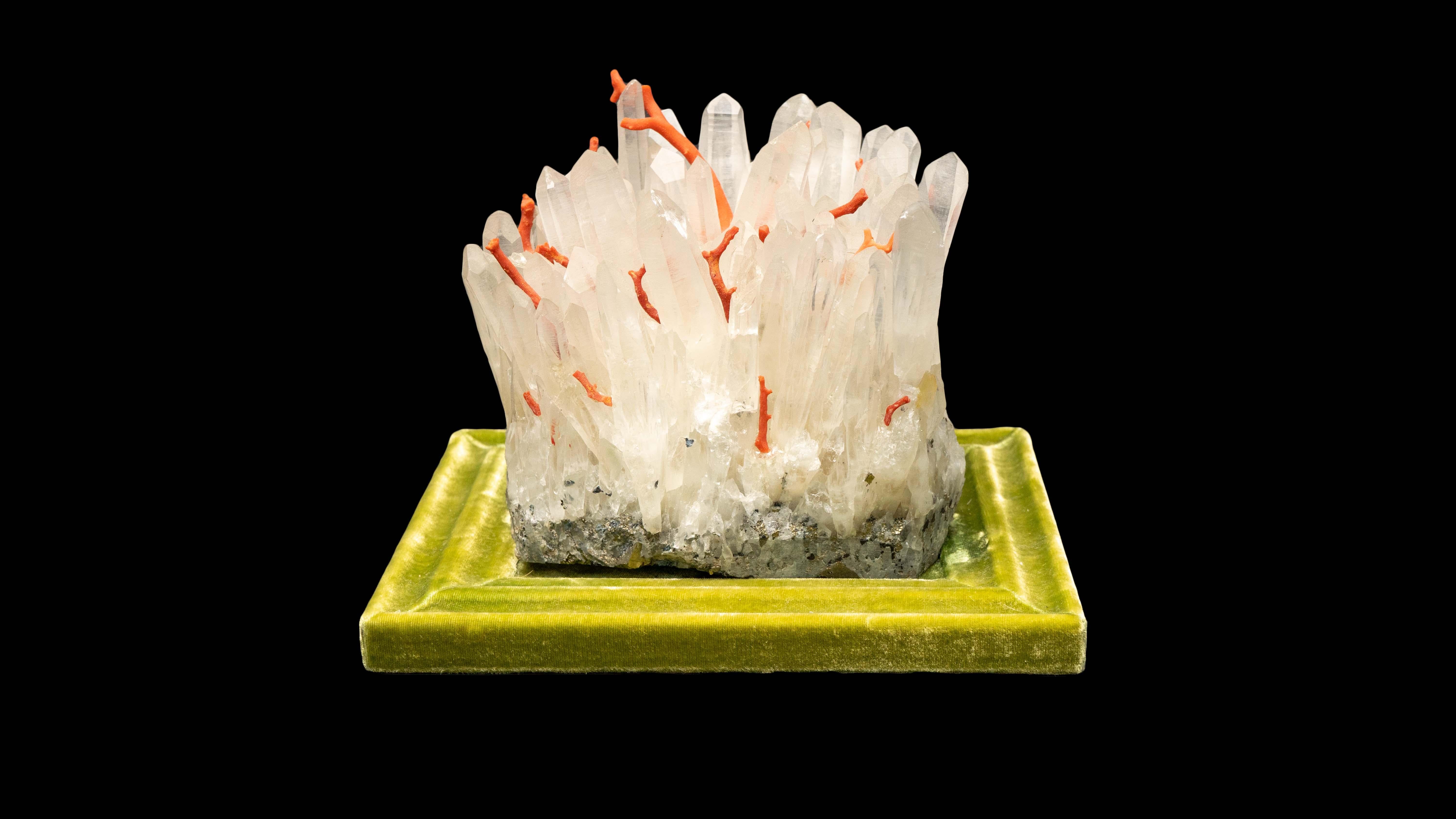 Mounted rock crystal & coral creation:

Measures: 6.5