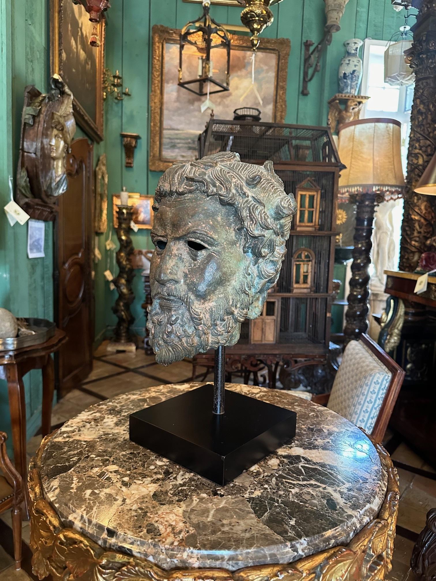 Busto Escultura Montado en Bronce sobre Base Bibelot Objeto Decorativo Pieza central en venta 6