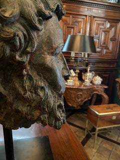 Mounted Sculpture Bust in Bronze on Base Bibelot Decorative Object Center piece