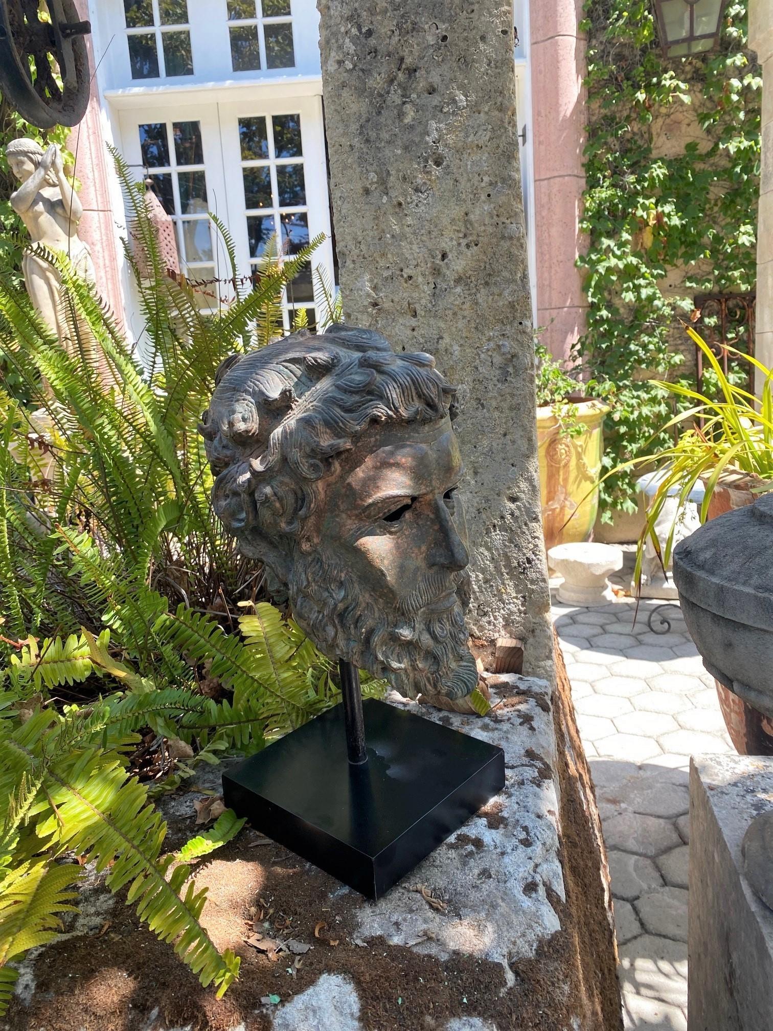 Busto Escultura Montado en Bronce sobre Base Bibelot Objeto Decorativo Pieza central en venta 3