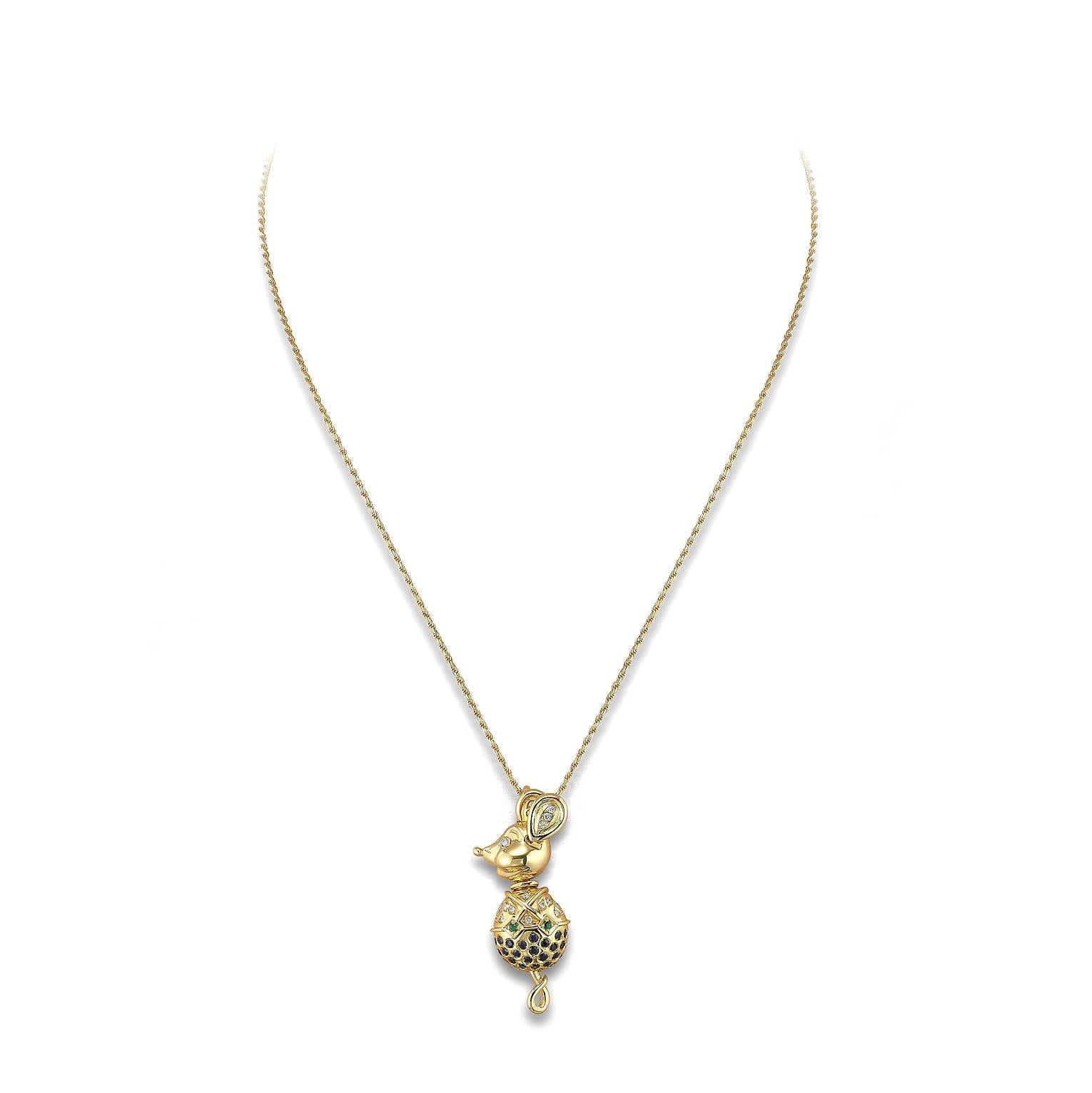 Mouse pendant in 18kt yellow gold set with emerald 0.04 cts, 20 diamonds 0.24 cts and 27 sapphires 