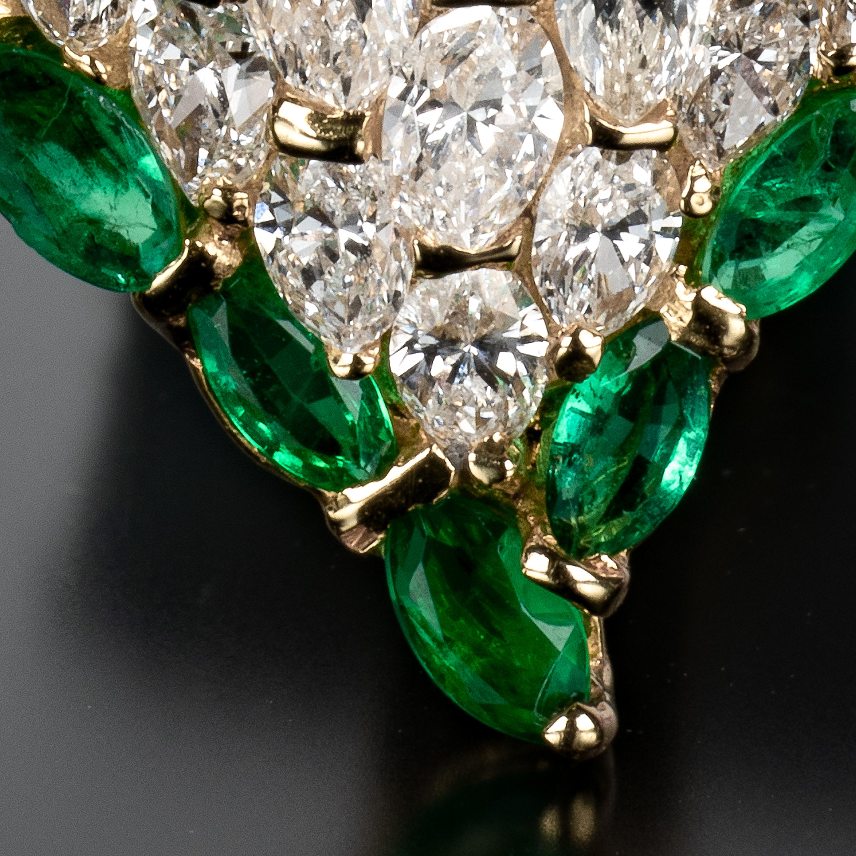Moussaieff Einzigartige Diamant- und Smaragd-Herz-Ohrringe 4