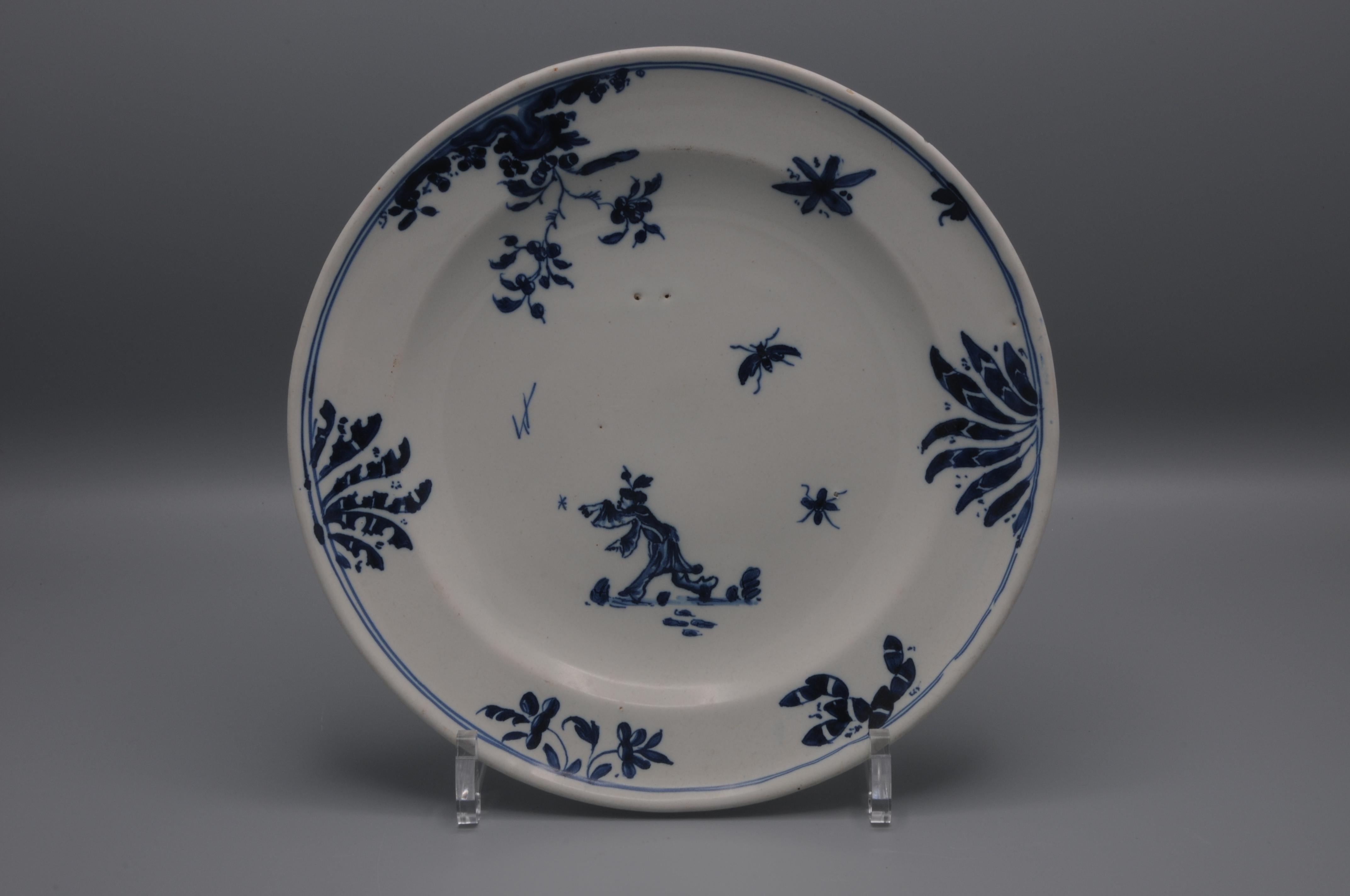 Moustiers faience Chinoiserie plate

Good condition: light chipping and some usual wear to the rim.