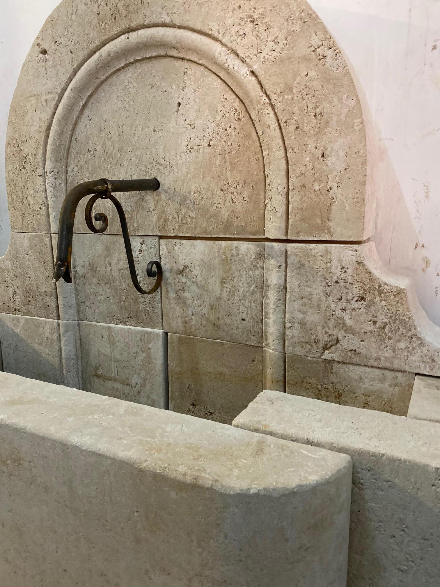 Moustiers St. Marie Wall Fountain In Good Condition In Dallas, TX
