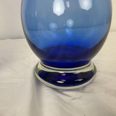 Paire de vases roumains soufflés à la bouche en cobalt et transparent