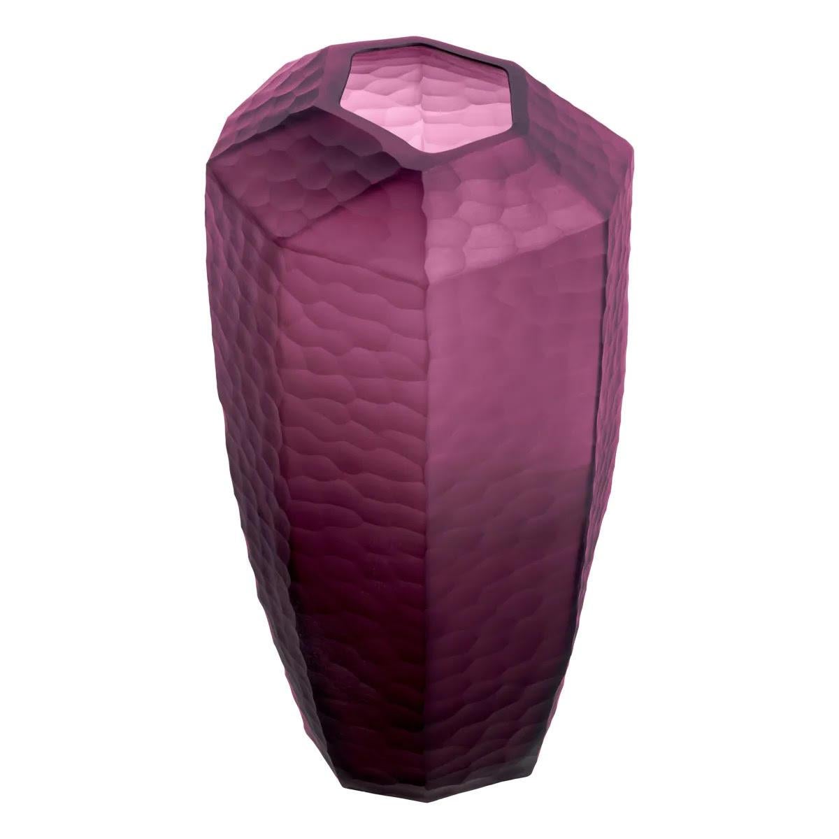 Moderno Vaso in vetro soffiato a bocca, colore viola, design raffinato. in vendita