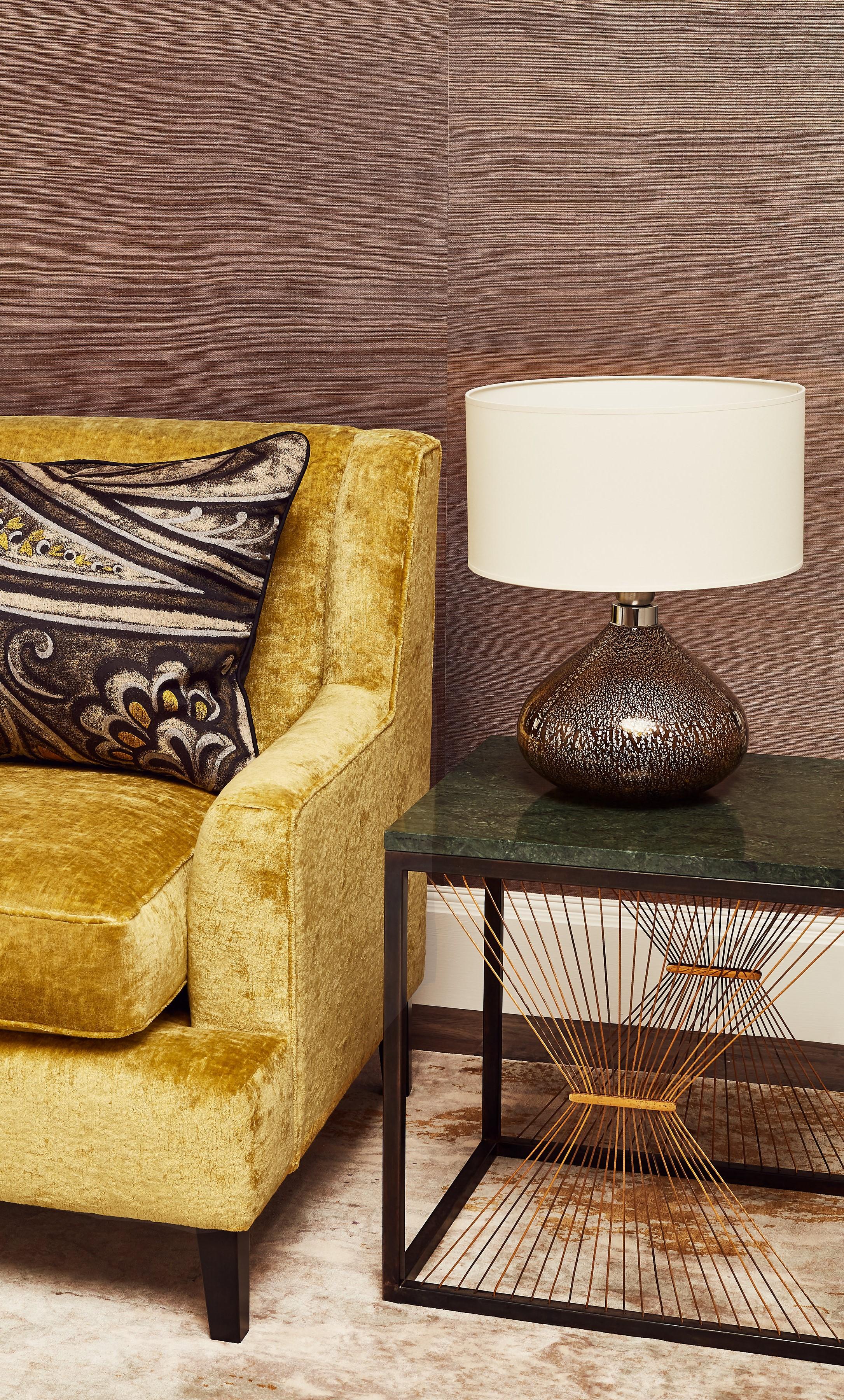 This is a pair of totally unique one off table lamps designed and made by Andrew Kornat Designs and hand made in Venice Italy

Made of Moth Blown glass in a Tulip Bulb shape (very hard to blow identical pieces this shape and size - sign of true
