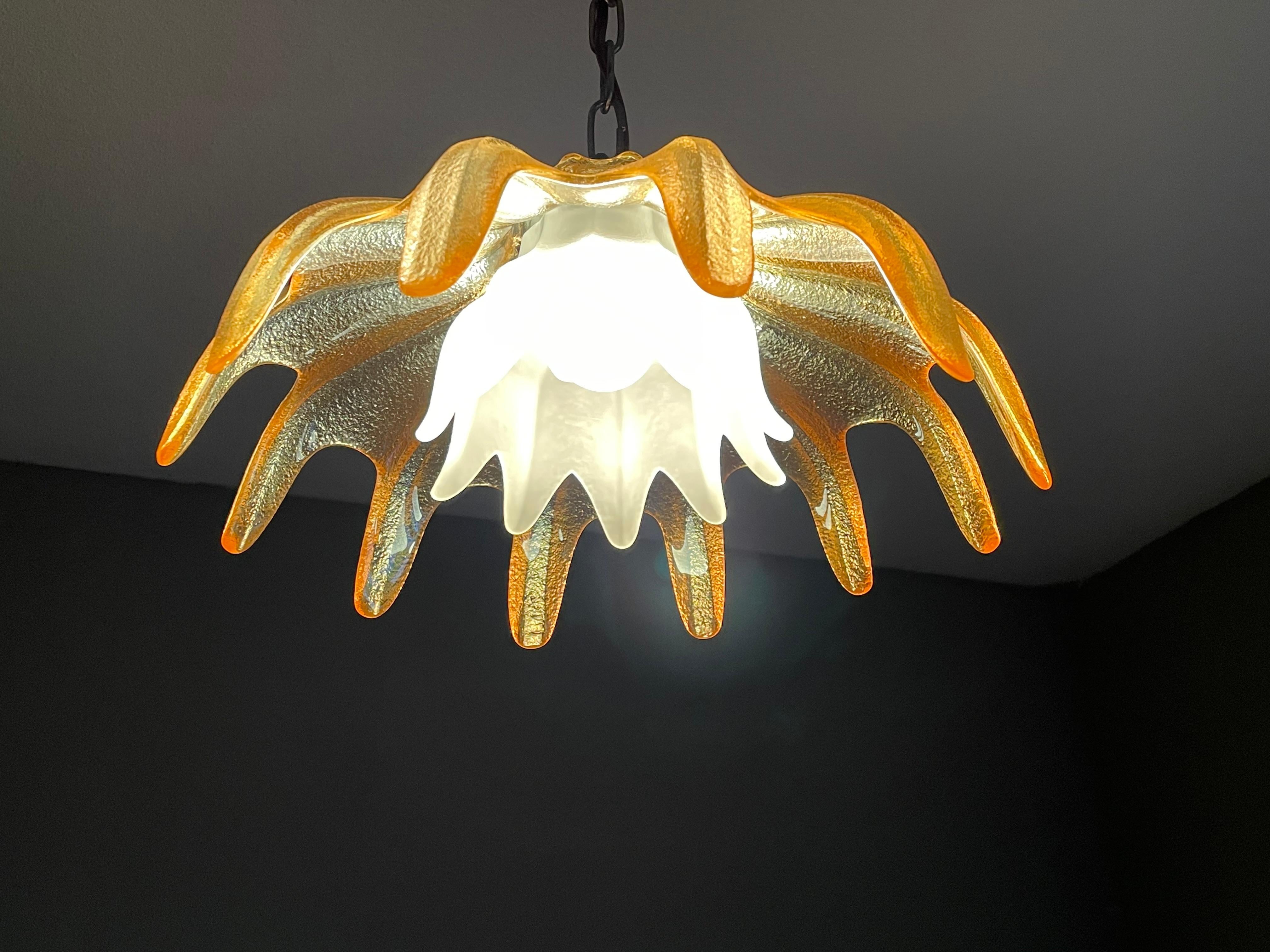 Mid-Century Modern Mouth Blown Midcentury Murano Glass Pendant Attributed to Seguso Vetri d'Arte For Sale