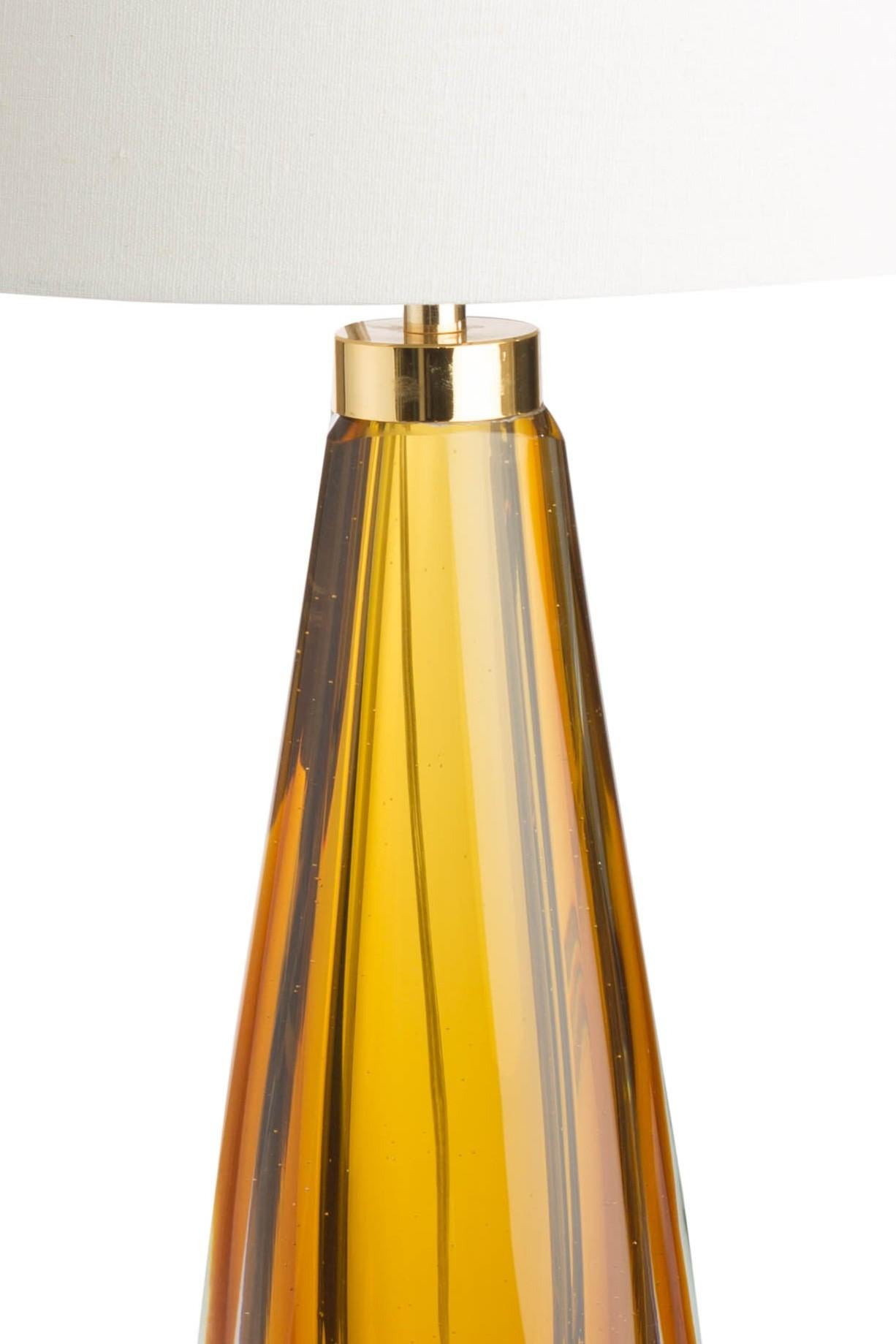 Cuit Lampes de table en verre Murano Glass Sommerso soufflé à la bouche en verre Cristallo et Amber en vente
