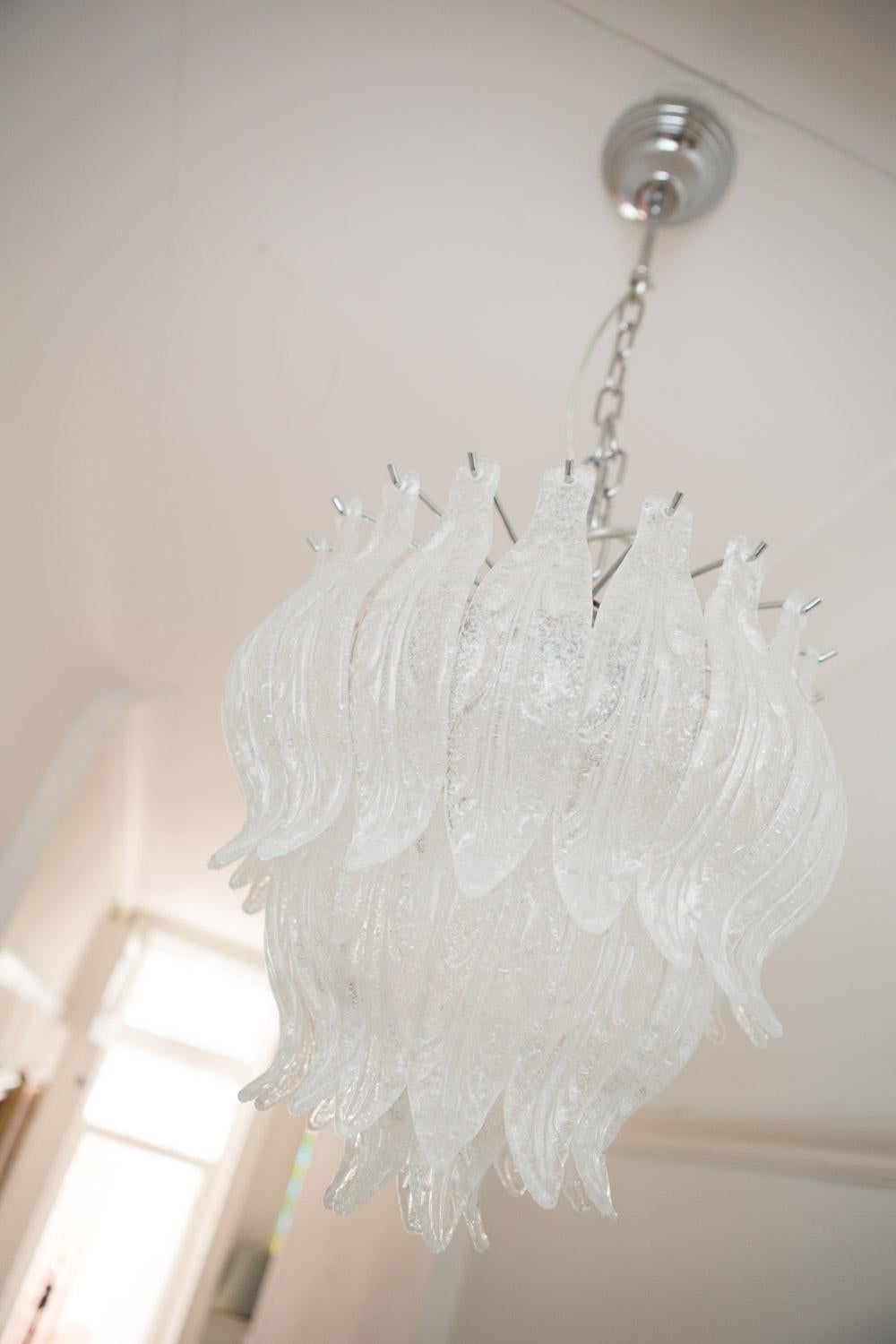 Mid-Century Modern Mouthblown Murano Glass Leaf Chandelier with Granita Glass and Polished Nickel For Sale