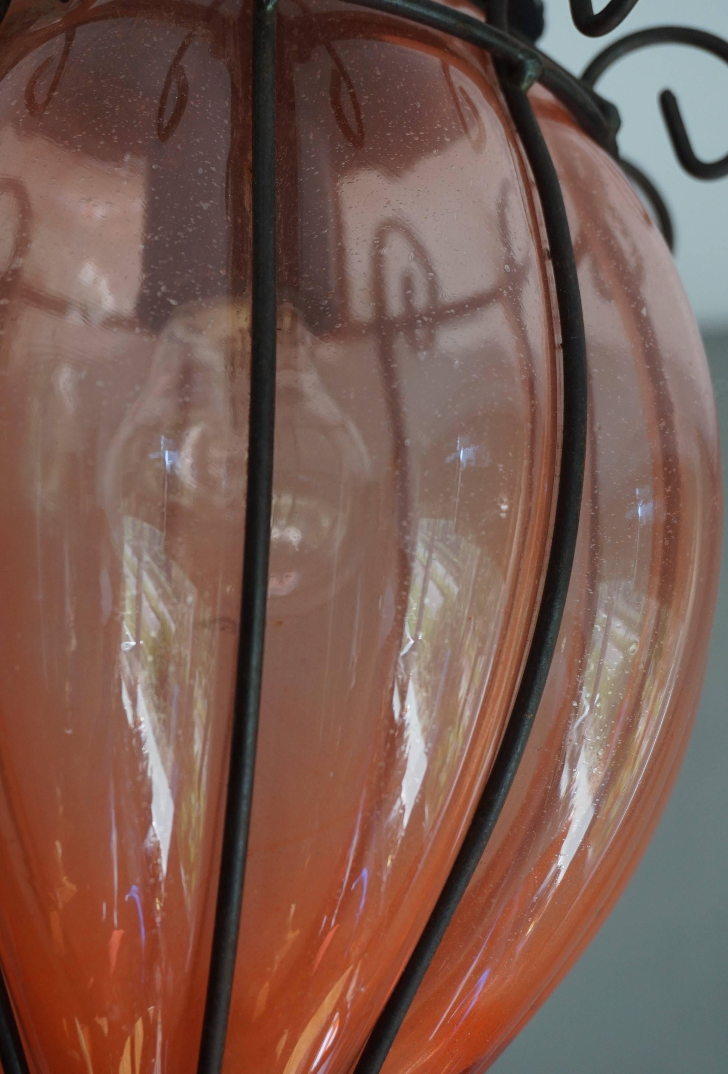 Lampe à suspension vintage en verre vénitien de Murano soufflé à la bouche, coloré et épais, vers 1950 en vente 5