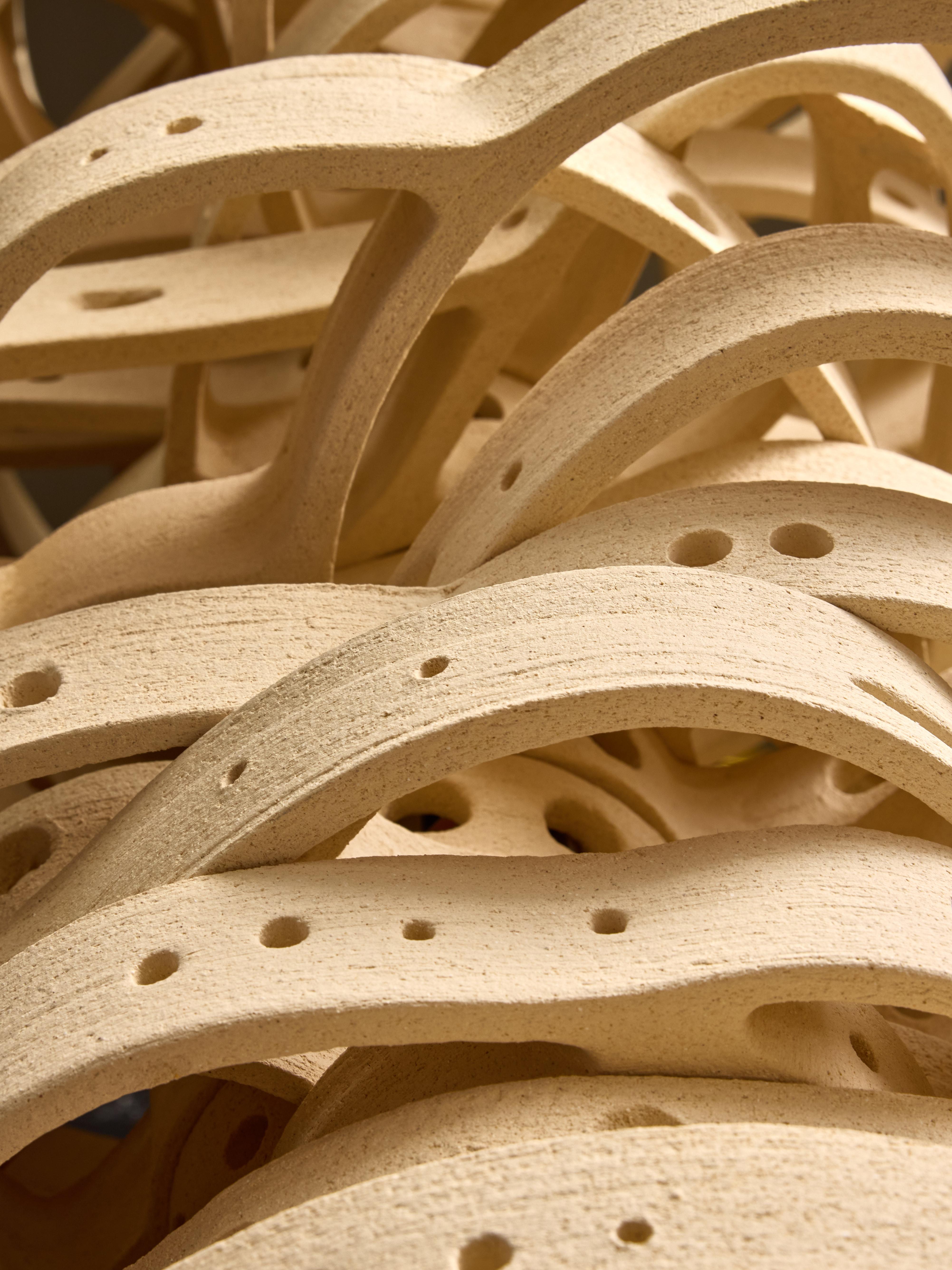 Ceramica Lampadario verticale Mouvement di Olivia Cognet in vendita