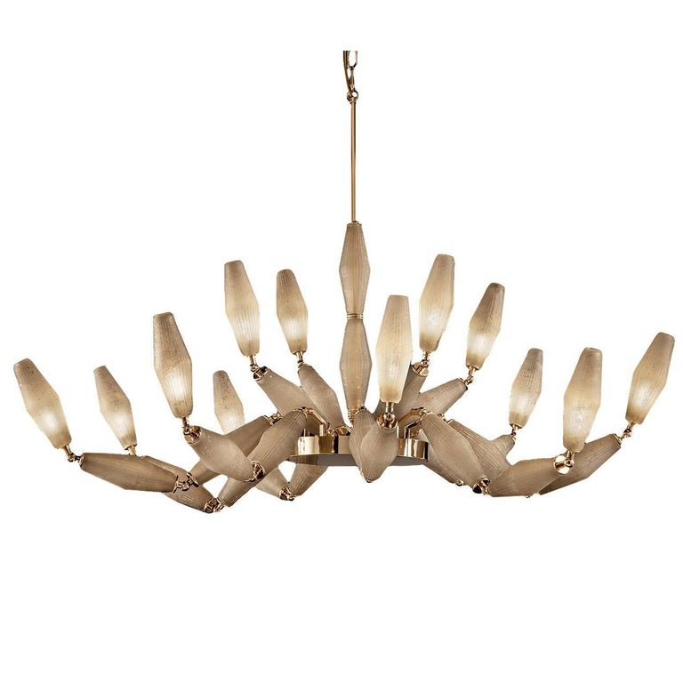 Mov Vintage Chandelier 12 Lights For Sale