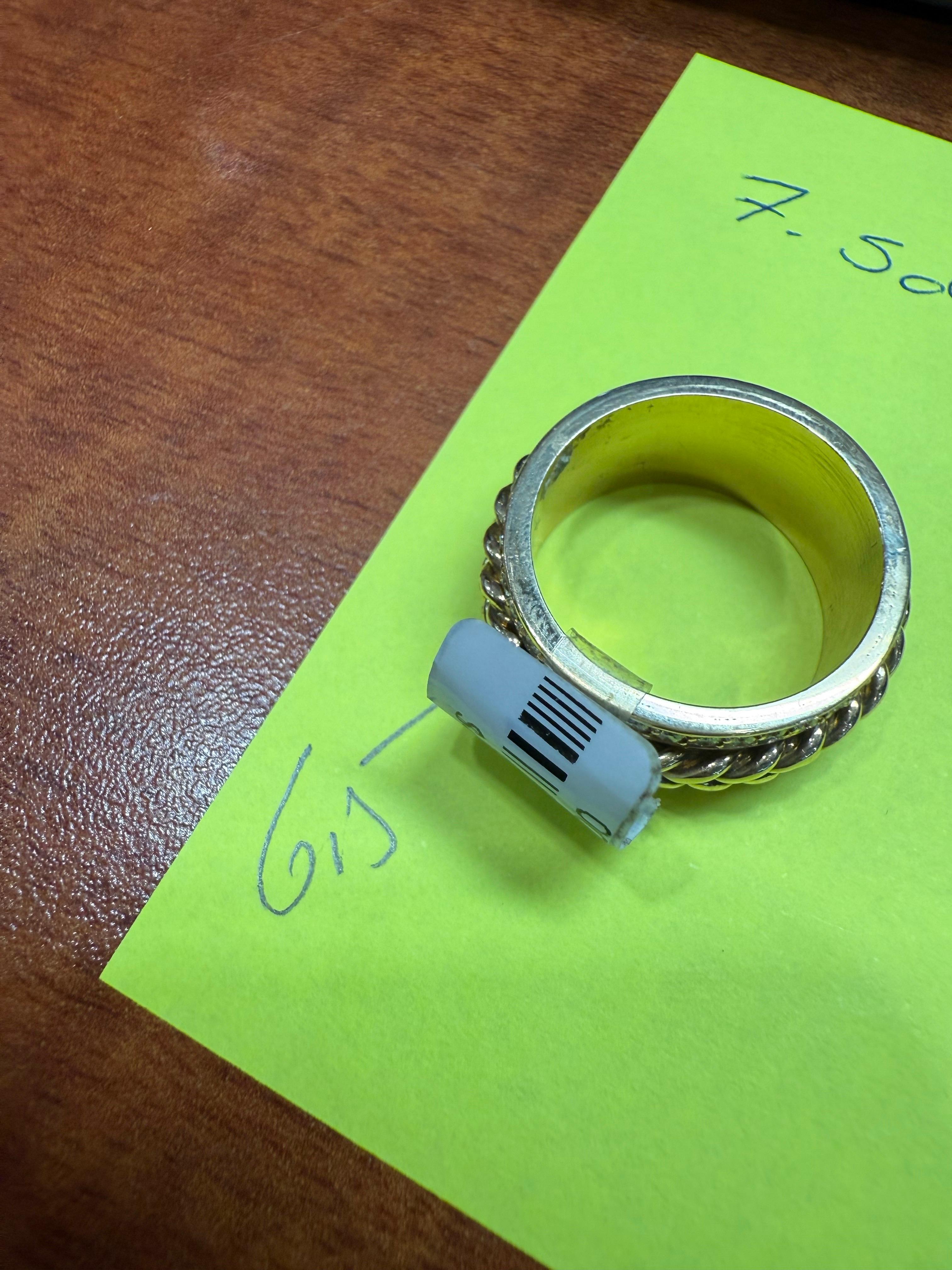 MOVABLE Geflochtener Diamantring 18KT Gelbgold Diamantring Größe 6.5 im Angebot 1
