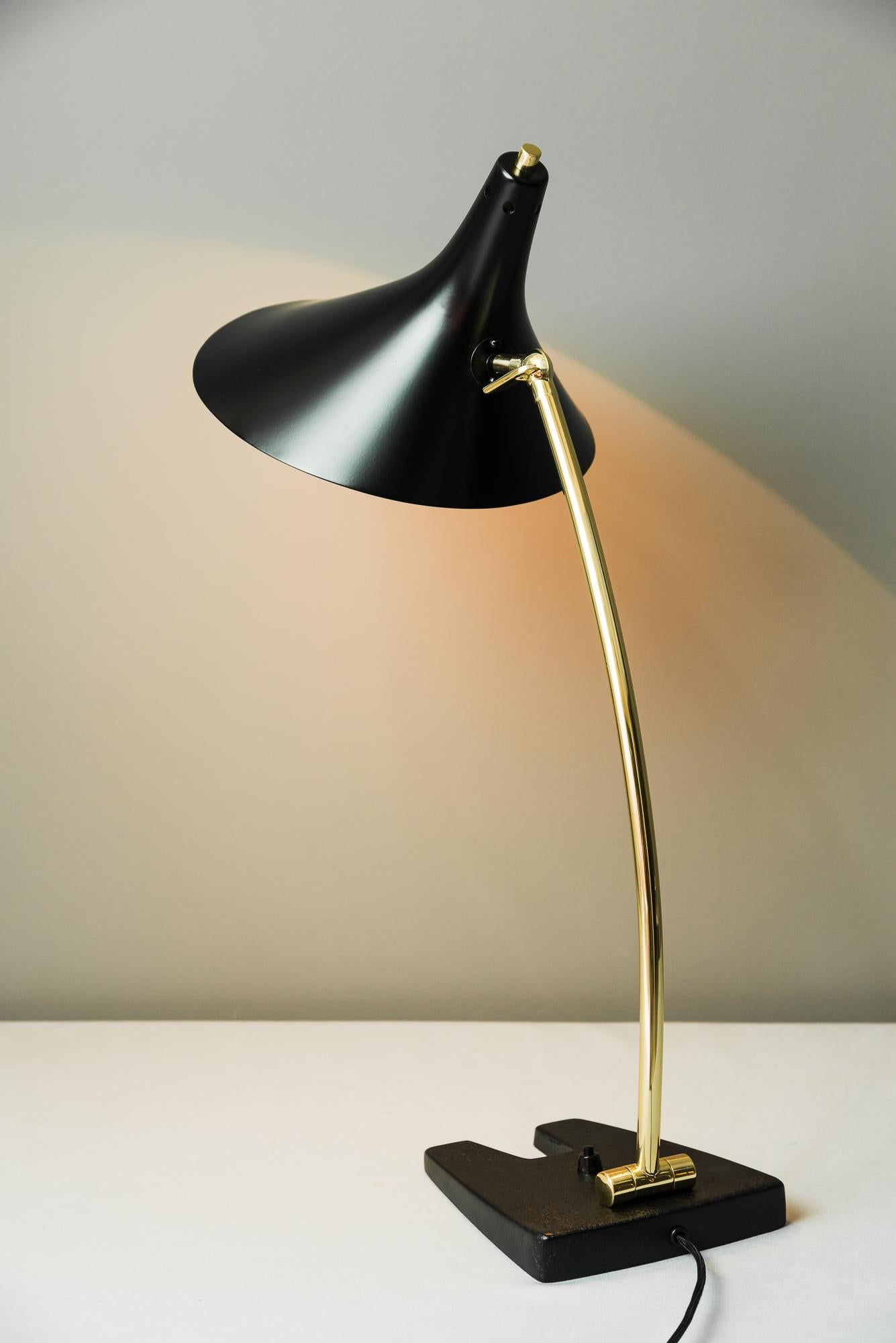 Movable Table Lamp, Italy, circa 1960s For Sale 4