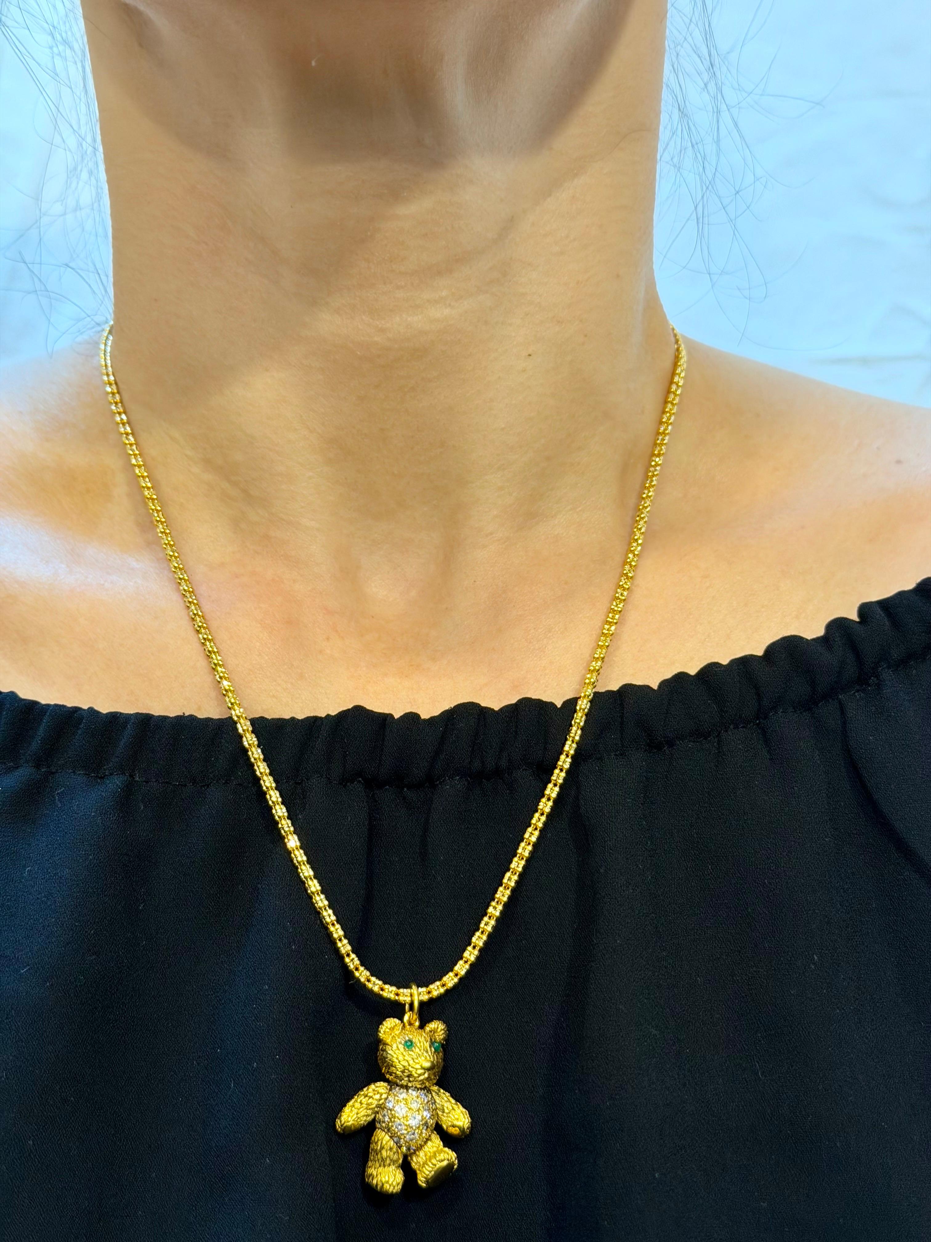 Movable Teddy Bear + Diamonds Vintage 18 Karat Yellow Gold 27.7 Gm + 19