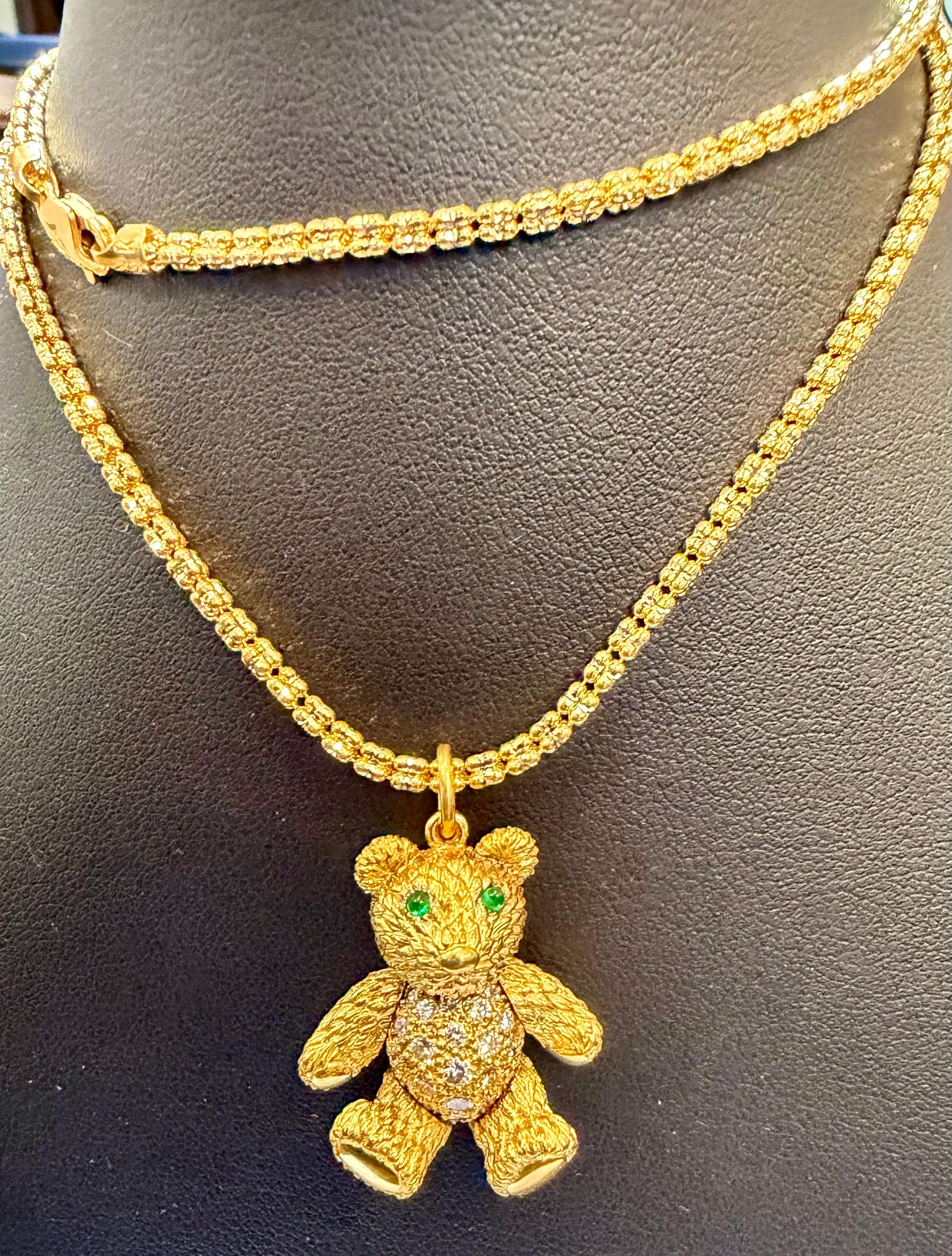 Movable Teddy Bear + Diamonds Vintage 18 Karat Yellow Gold 27.7 Gm + 19