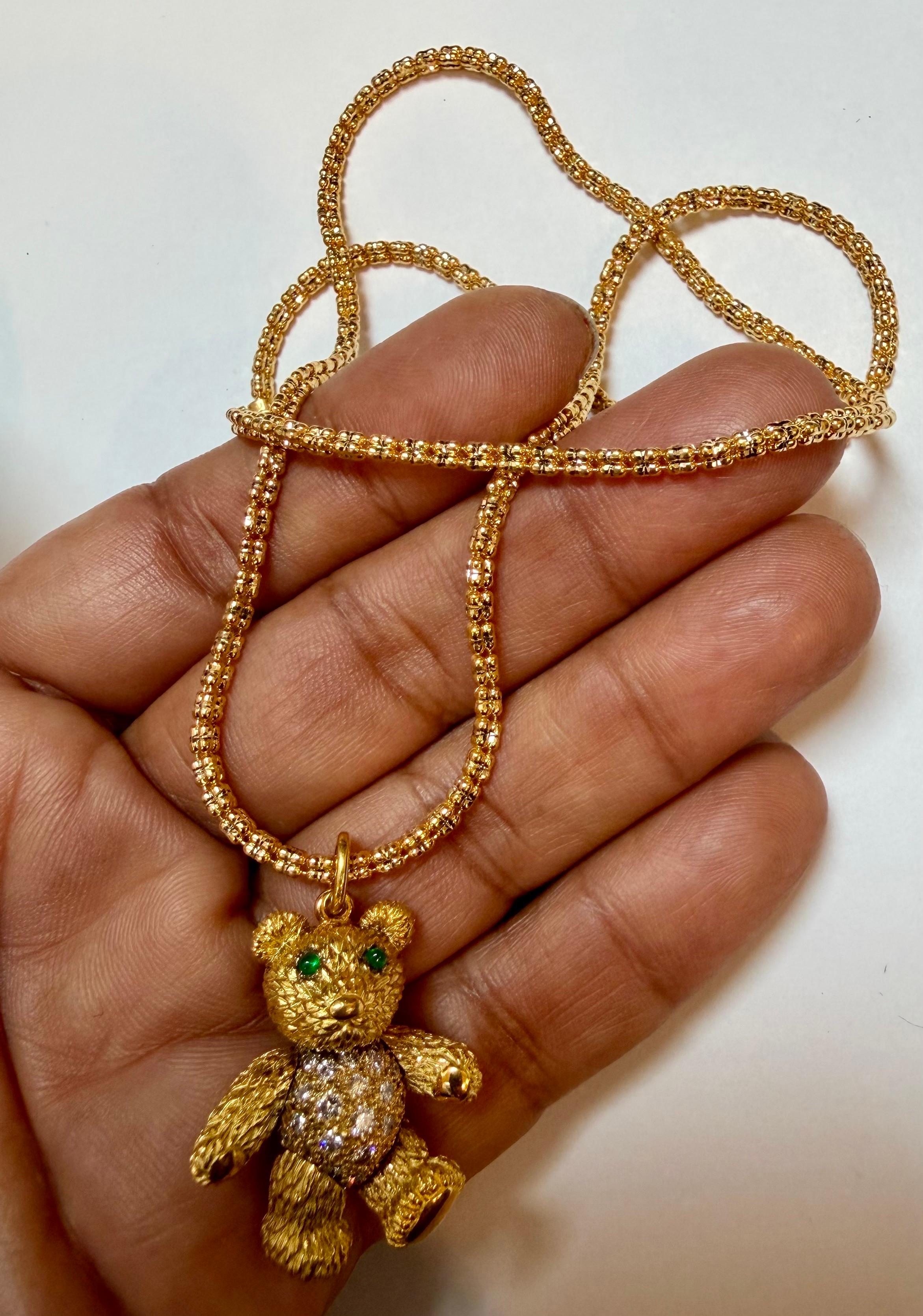 Movable Teddy Bear + Diamonds Vintage 18 Karat Yellow Gold 27.7 Gm + 19